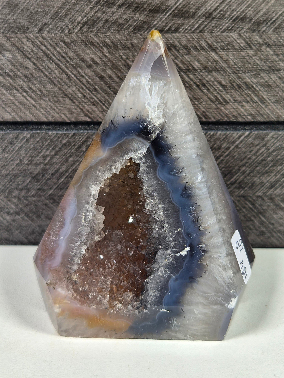 Agaat Piramide Toren 184 gram