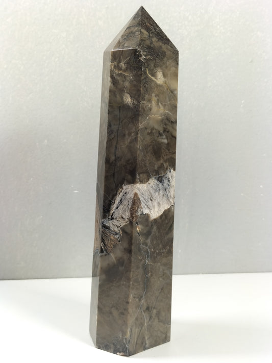 Vulkaanagaat toren 670 gram