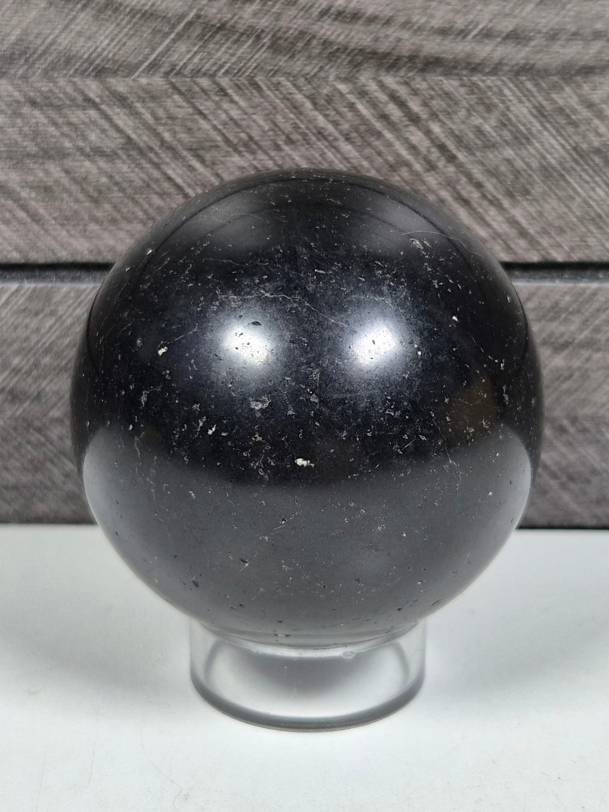 Zwarte Toermalijn bol 340 gram