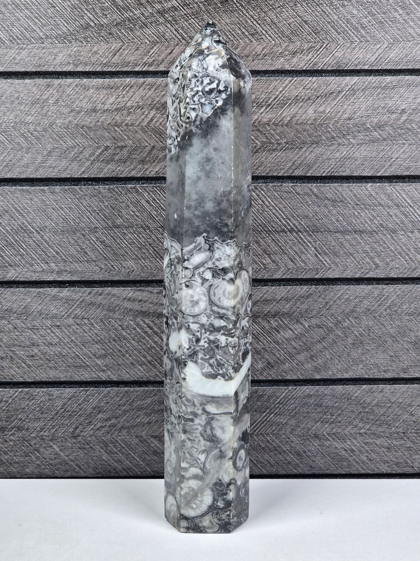 Fossiel Jaspis Toren 344 gram