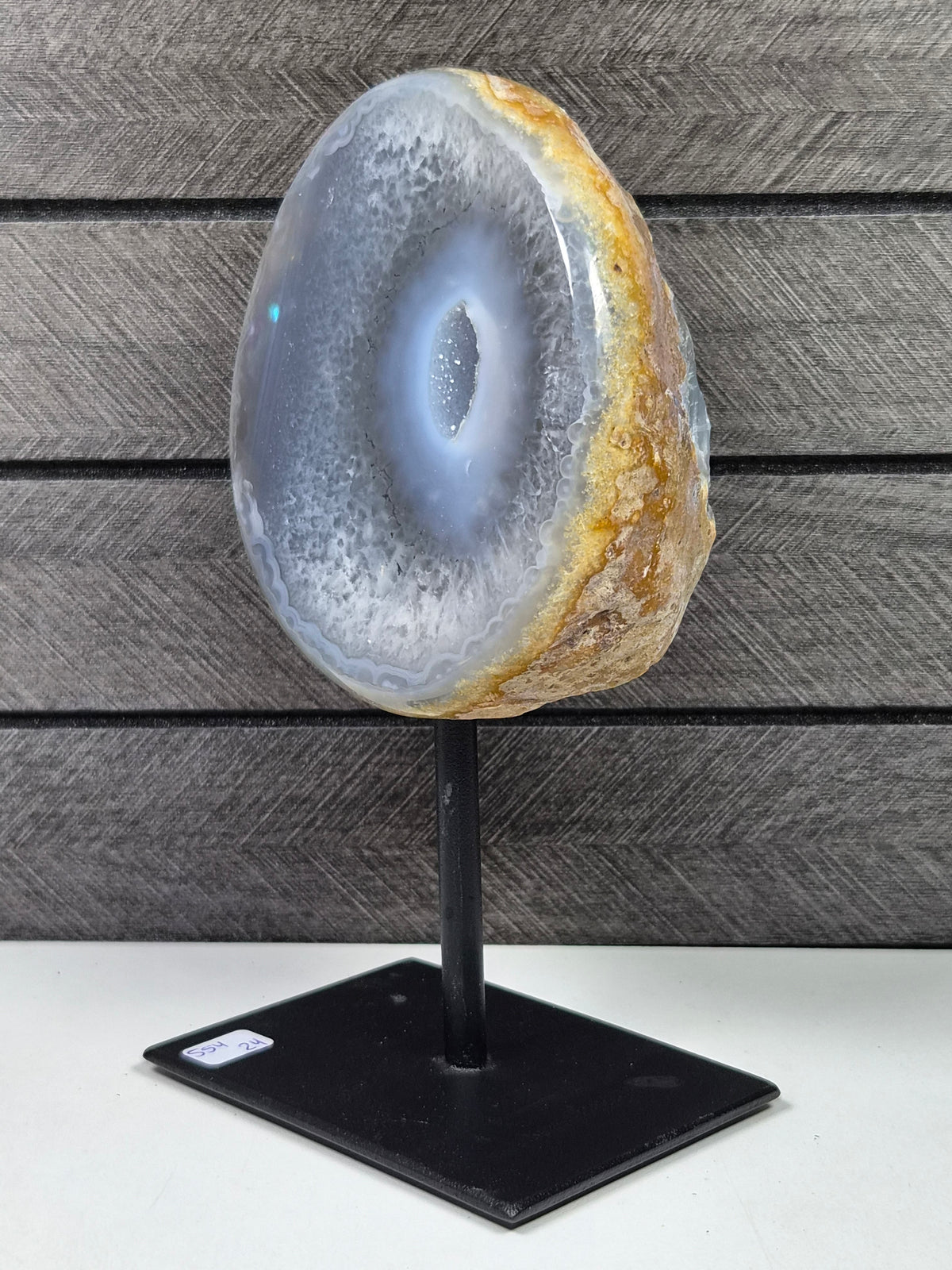 Agaat Geode op standaard 554 gram