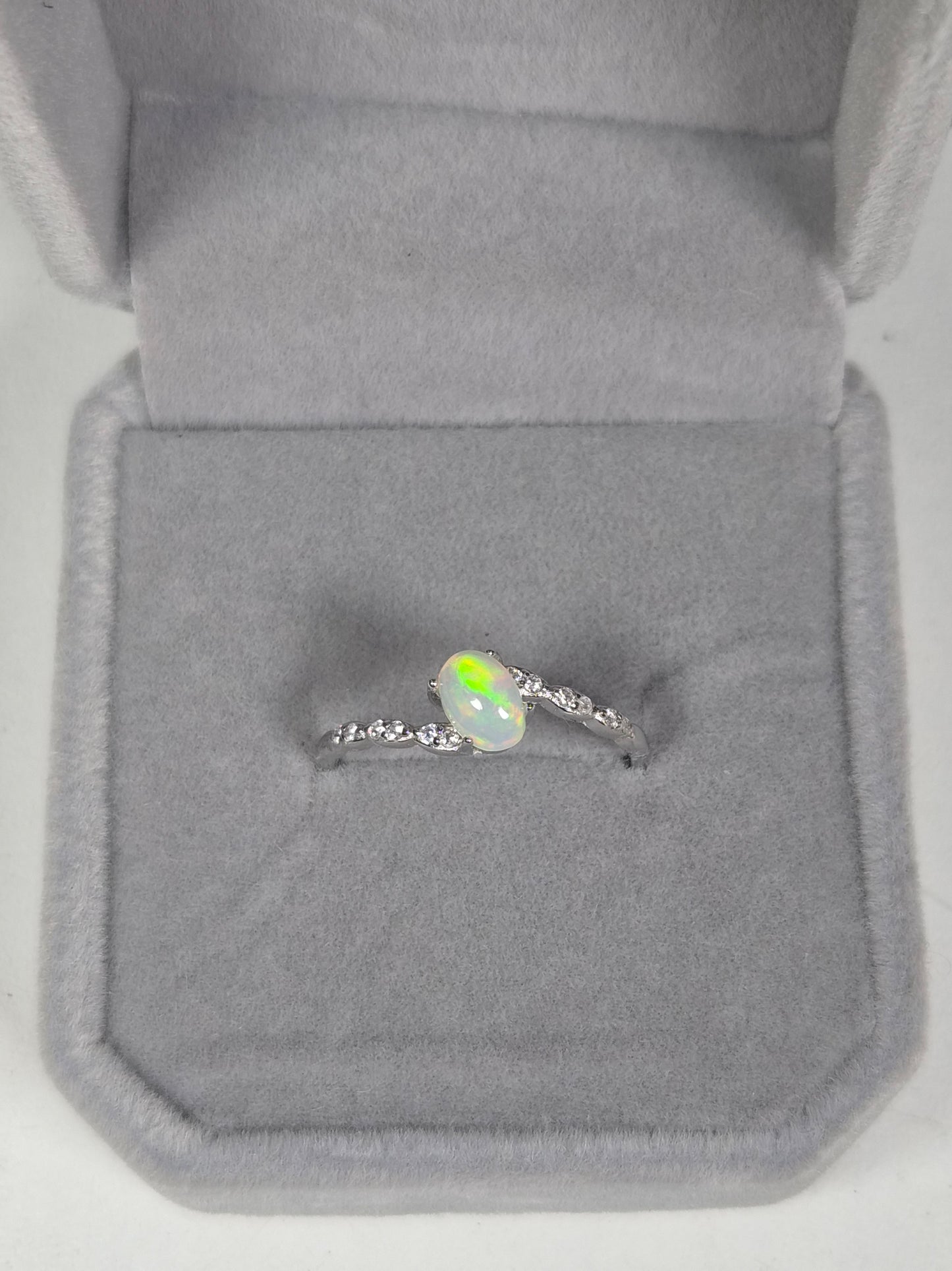 Opaal s925 (zilver) verstelbare ring nr21