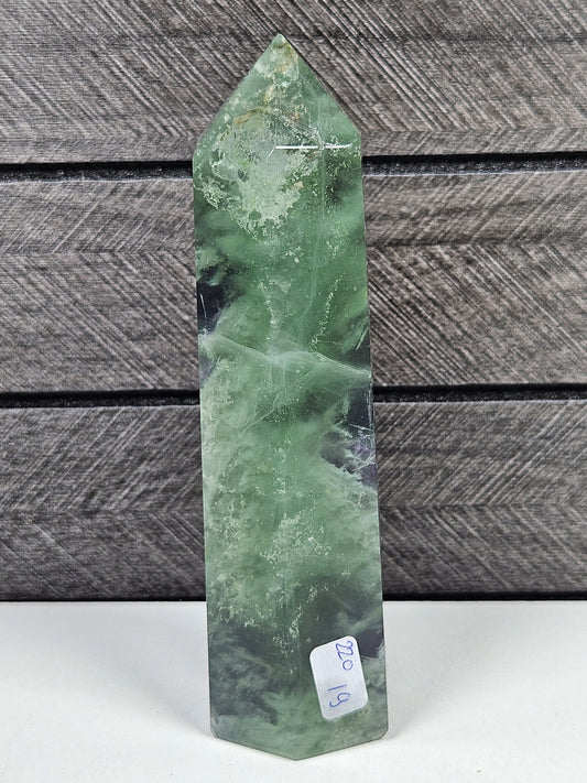 Vederfluoriet toren 220 gram