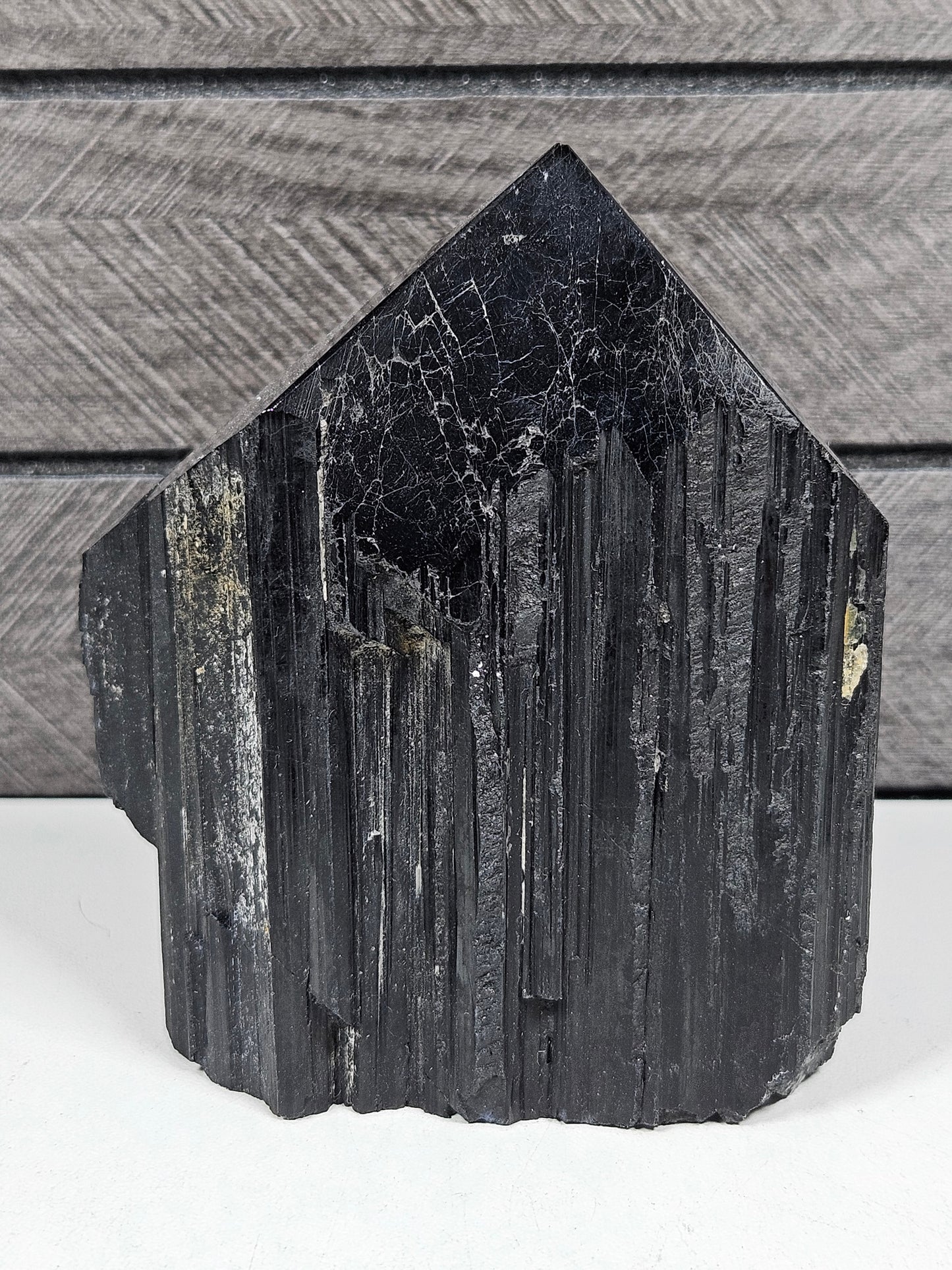 Zwarte toermalijn toren 426 gram