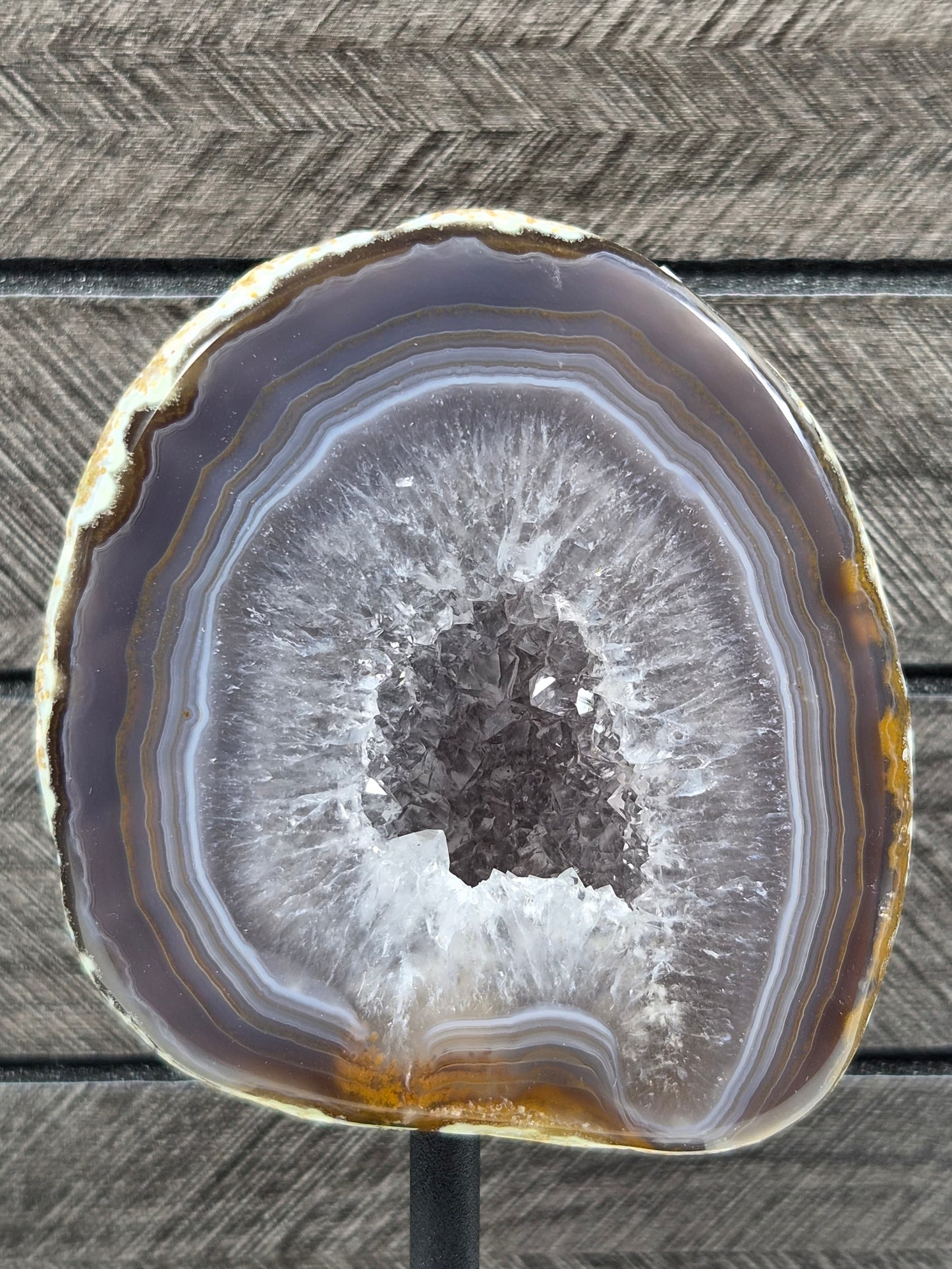 Agaat Geode op Standaard 416 gram