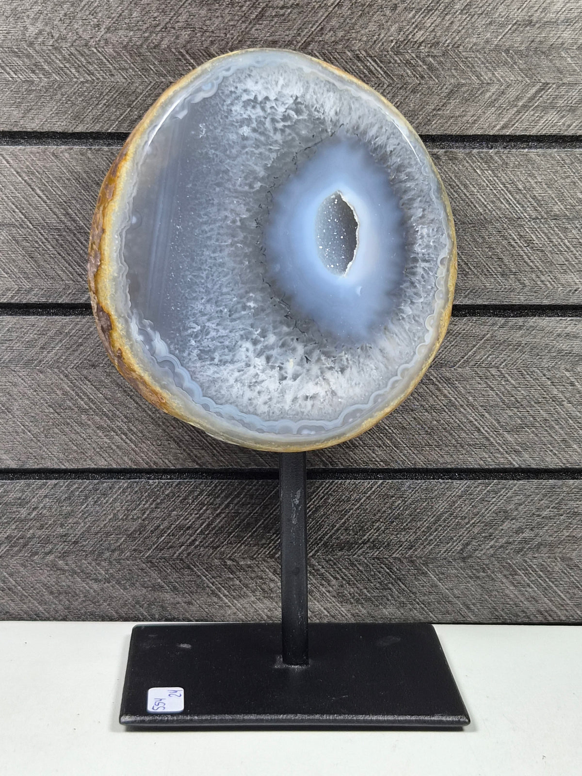 Agaat Geode op standaard 554 gram