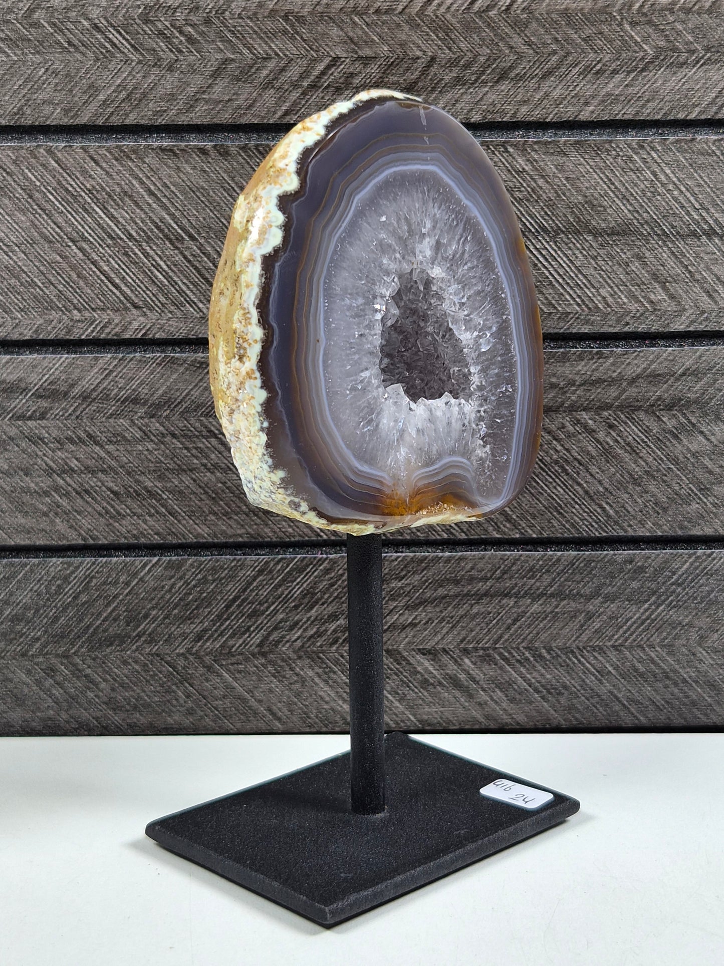 Agaat Geode op Standaard 416 gram