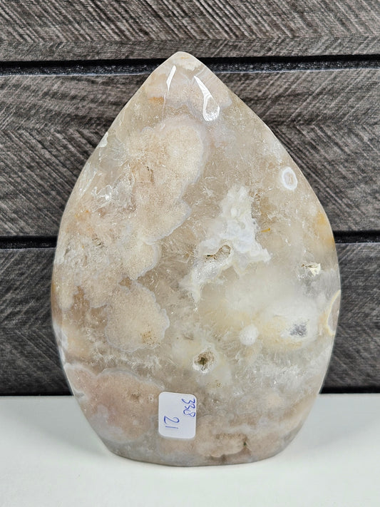 Bloemagaat/Roze Amethist Sculptuur 338 gram