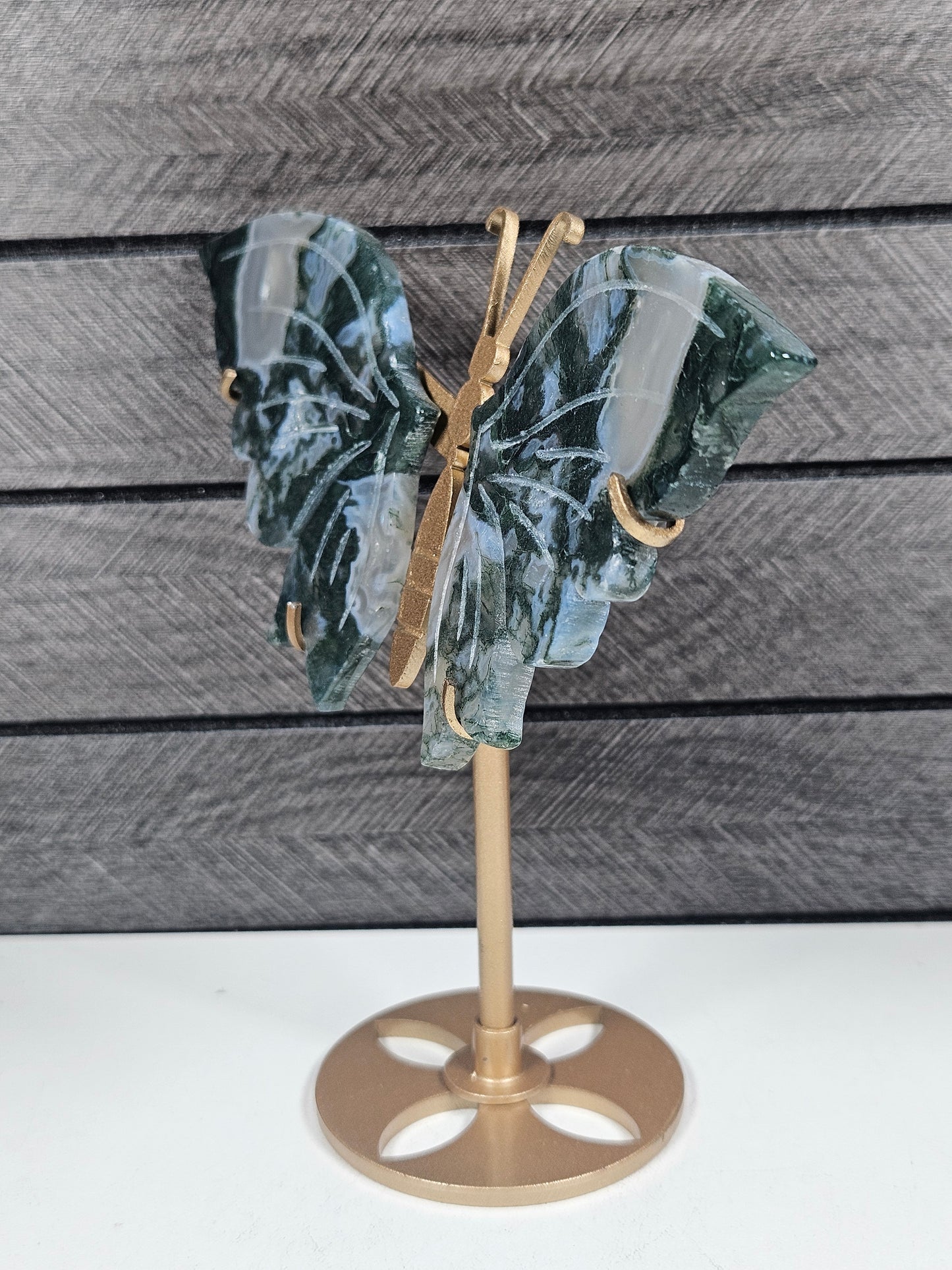 Mosagaat vlinder W60