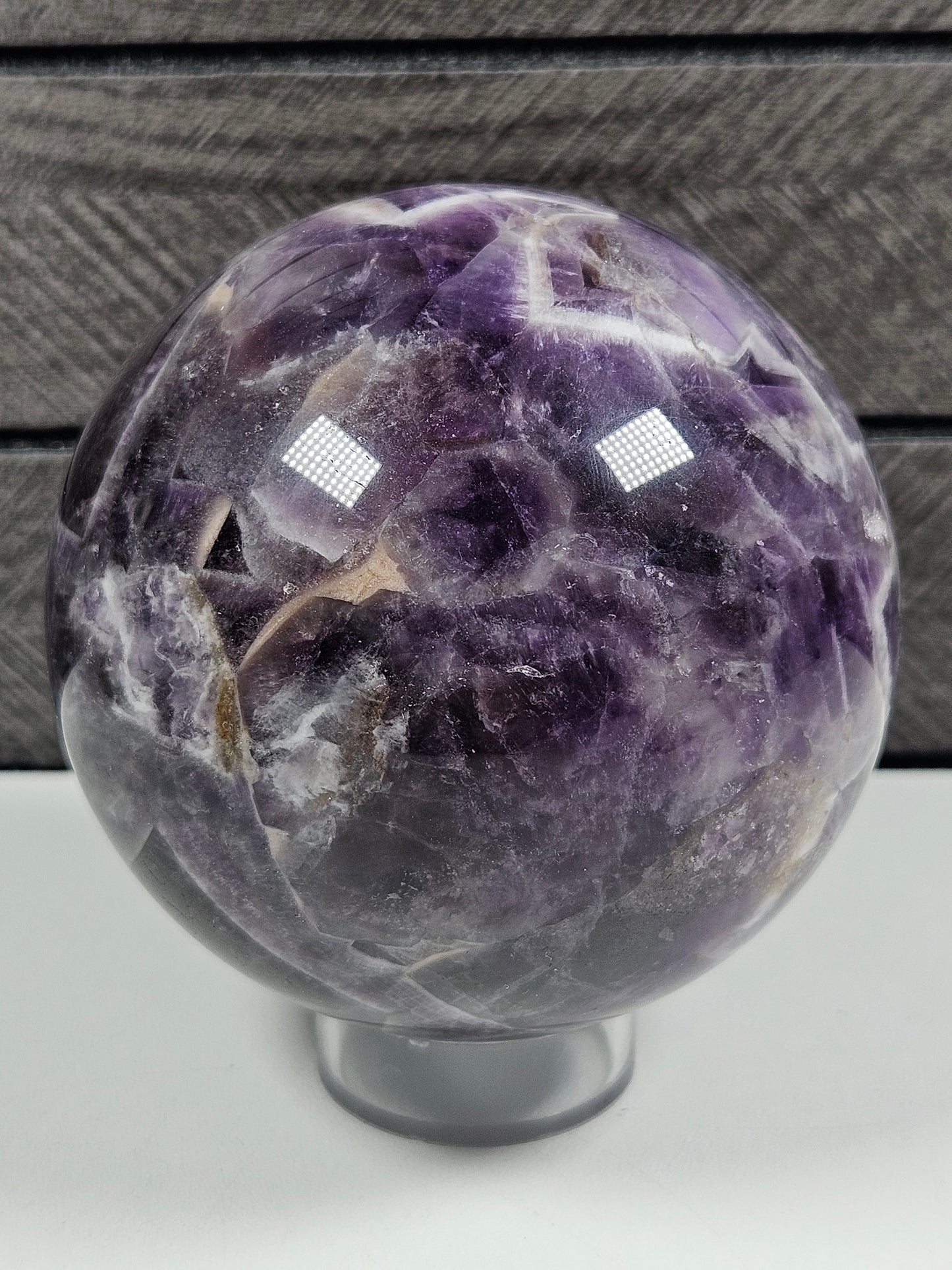 Dream amethist bol 672 gram