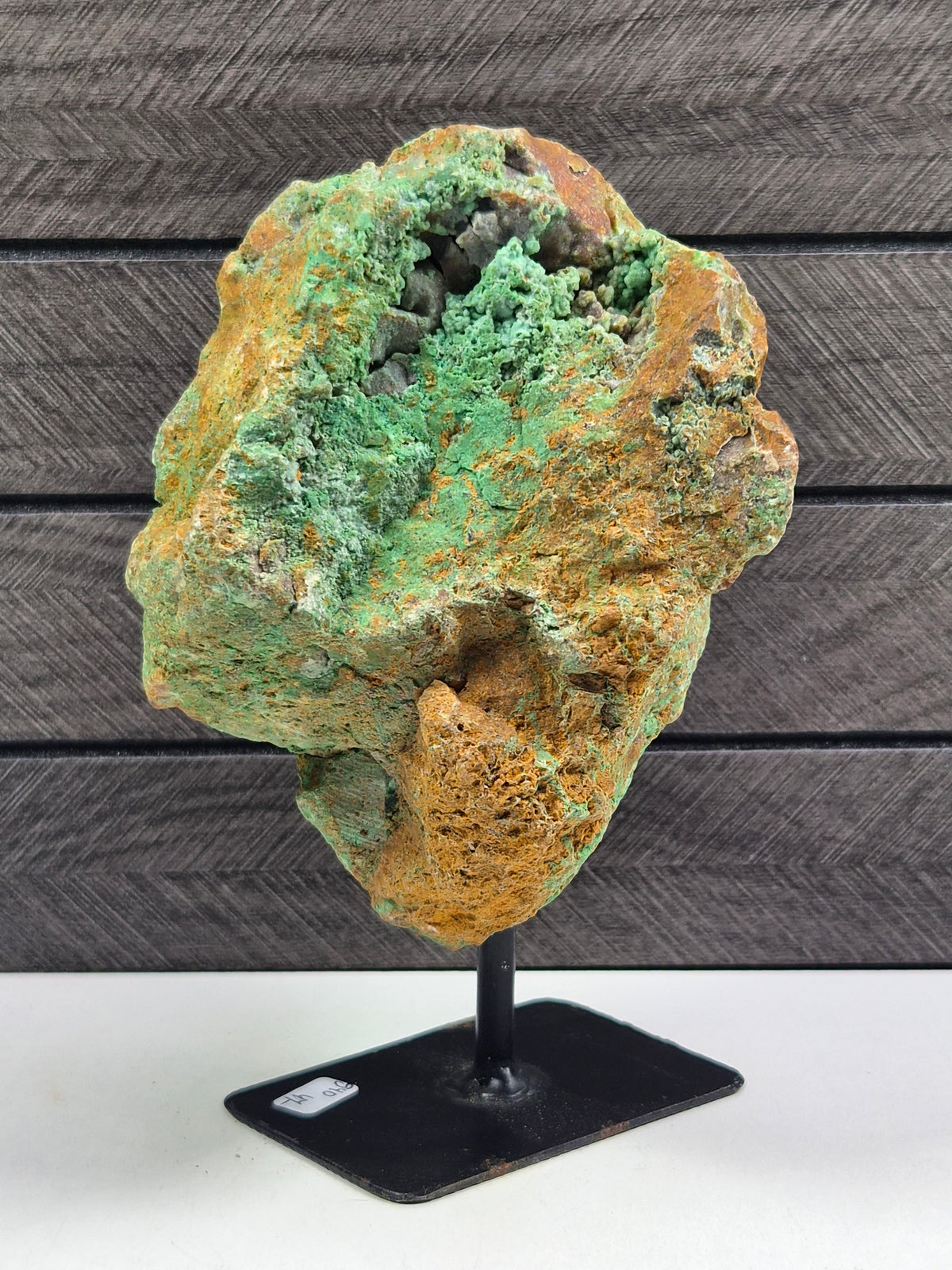 Smithsoniet Ruw op Standaard 940 gram