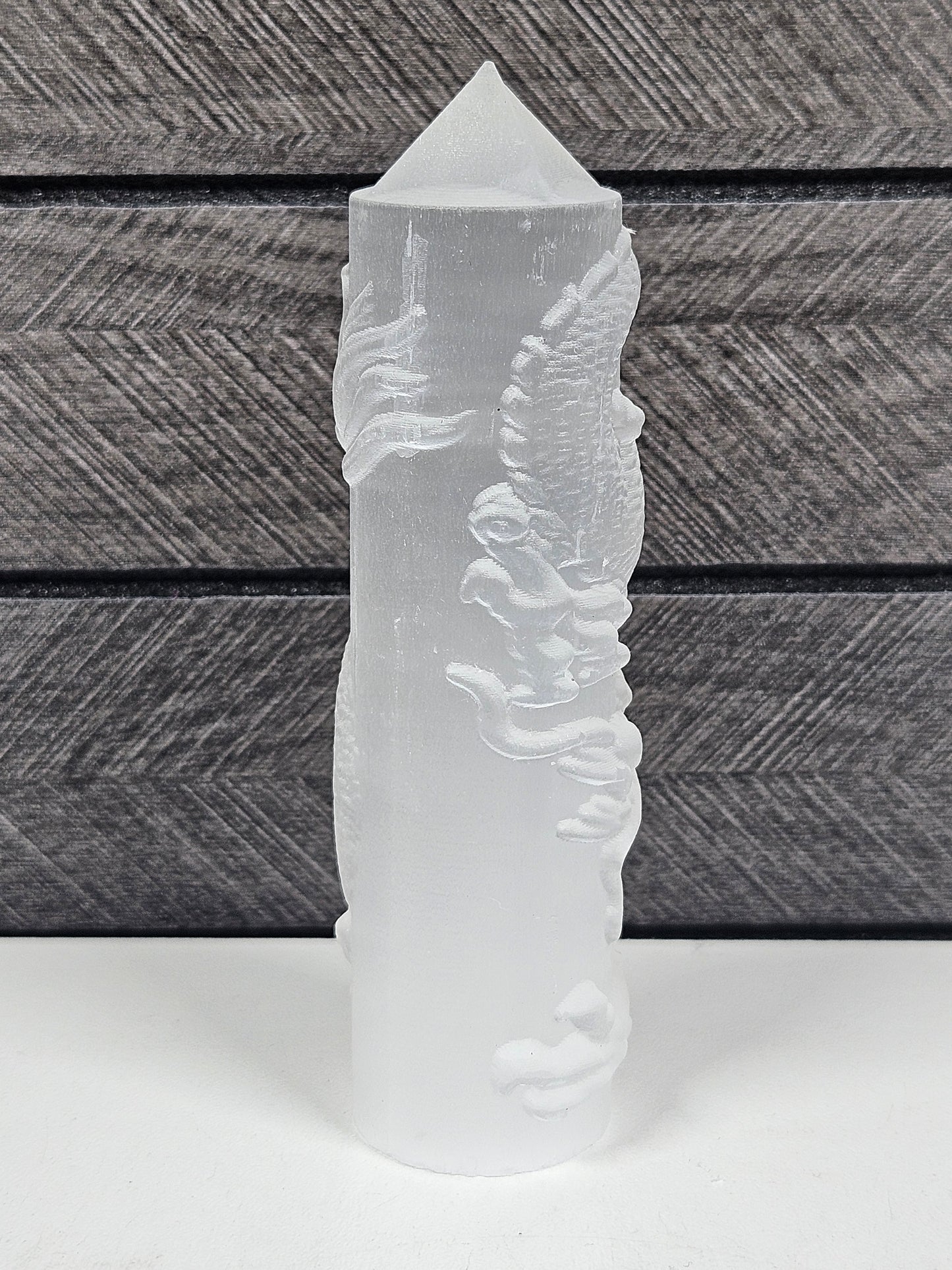 Seleniet Toren met Draak 120 gram