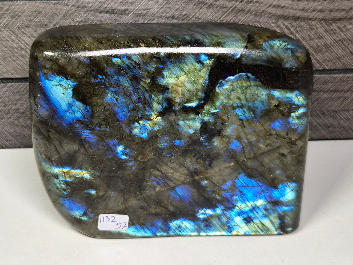 Labradoriet sculptuur 1132 gram