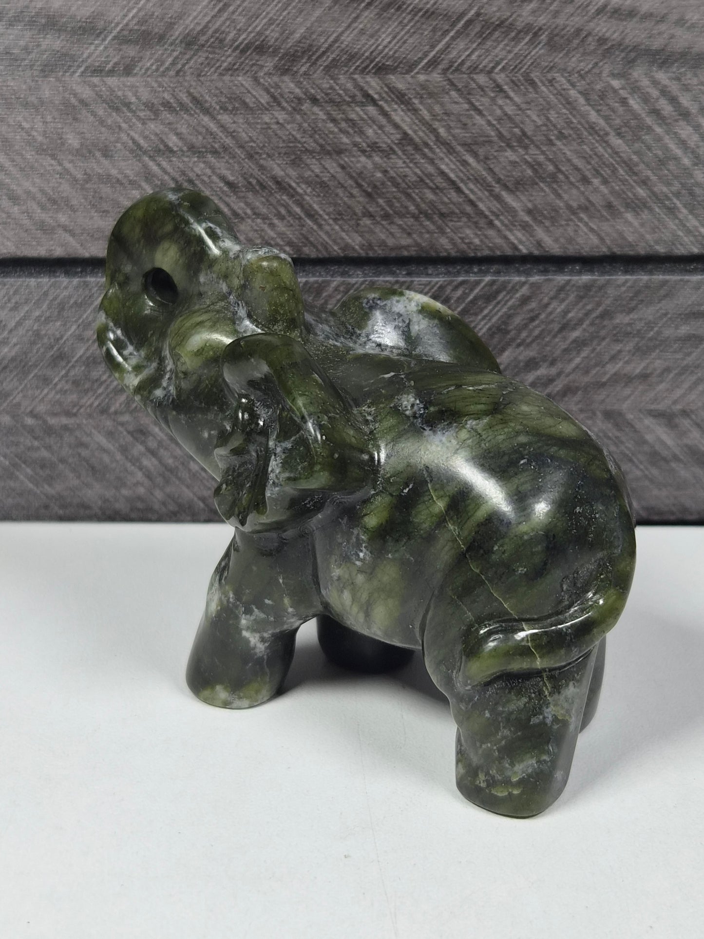 Groene Jade Olifant 160 gram