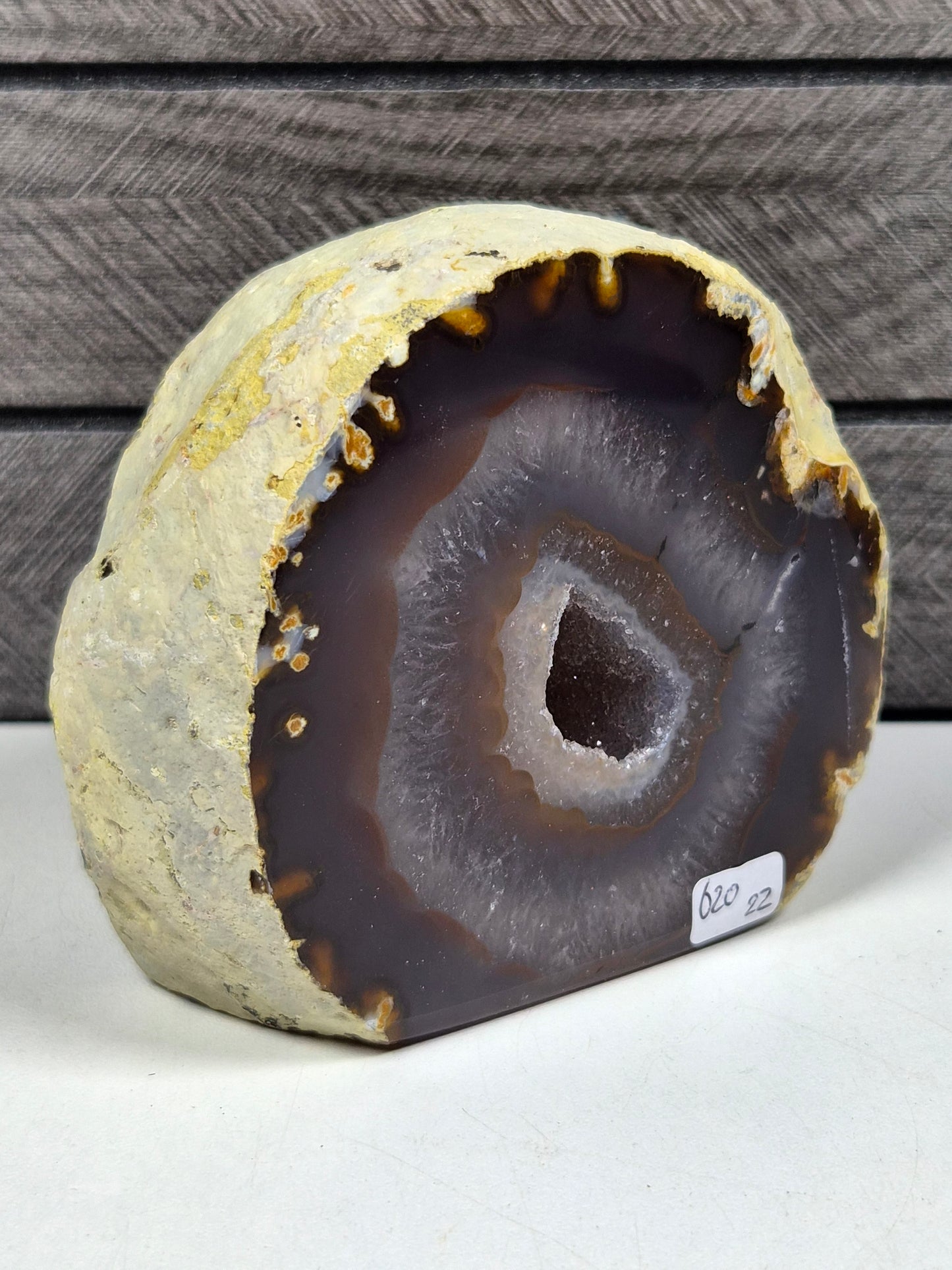 Agaat Geode op standvlak 620 gram