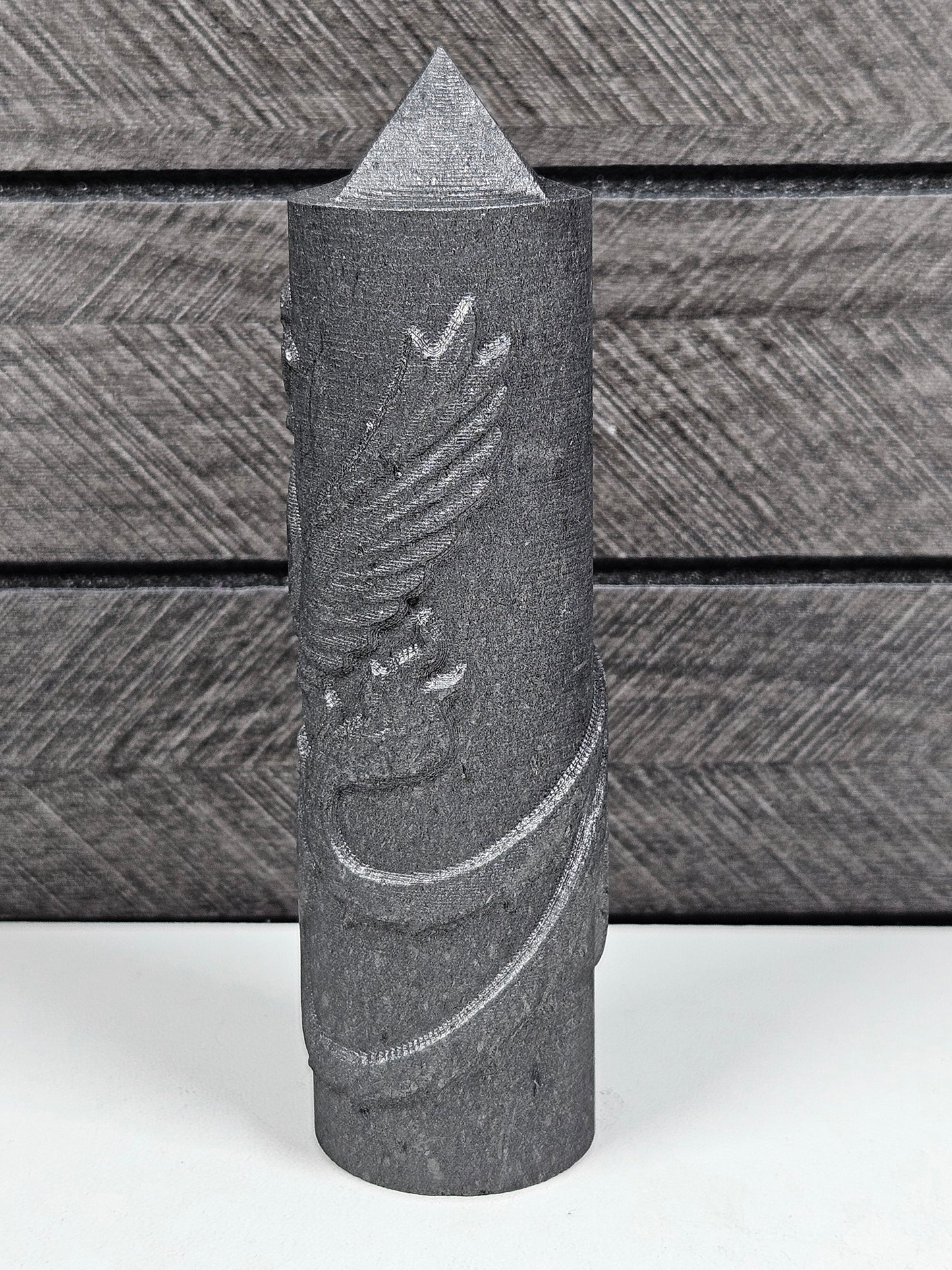 Shungiet toren met Phoenix 100 gram