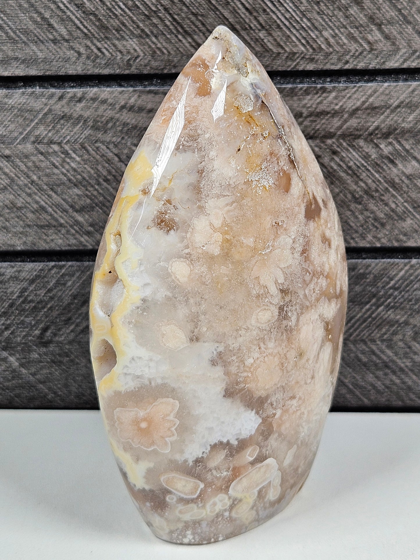 Bloemagaat/Roze amethist sculptuur 348 gram