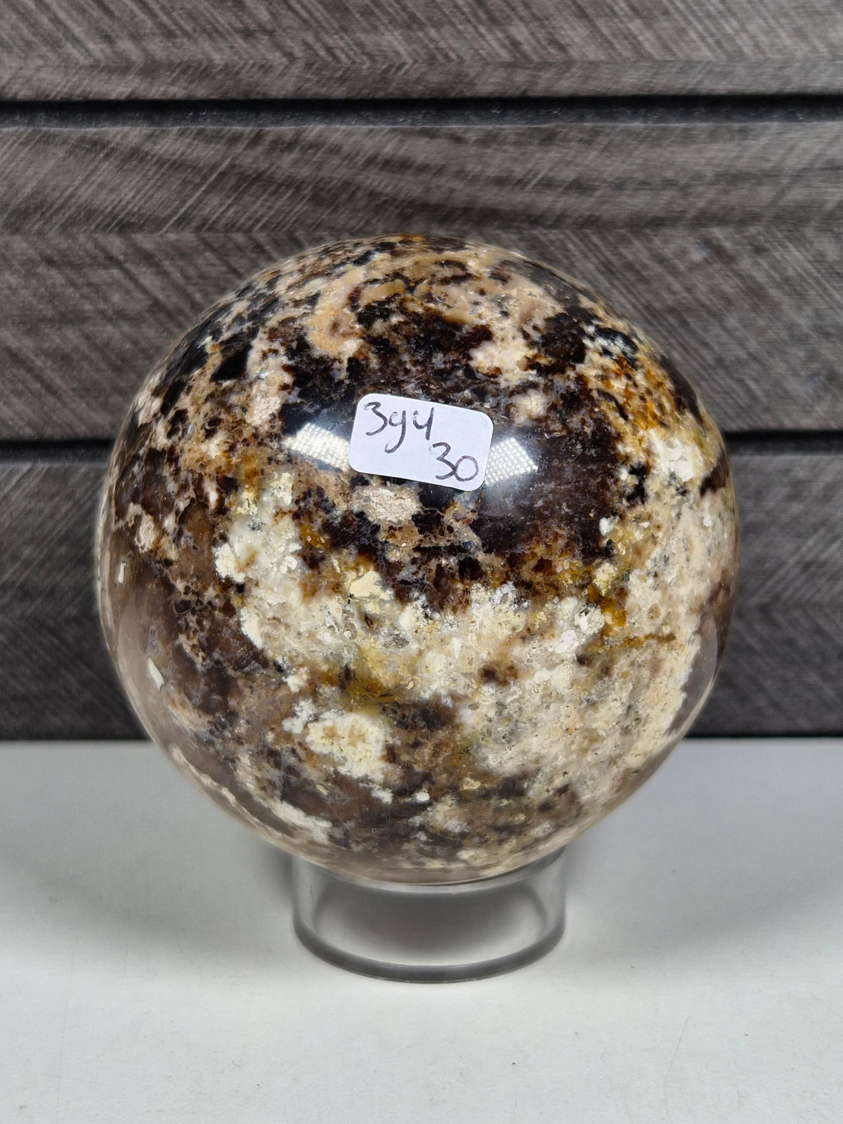 Zwarte Opaal bol 394 gram