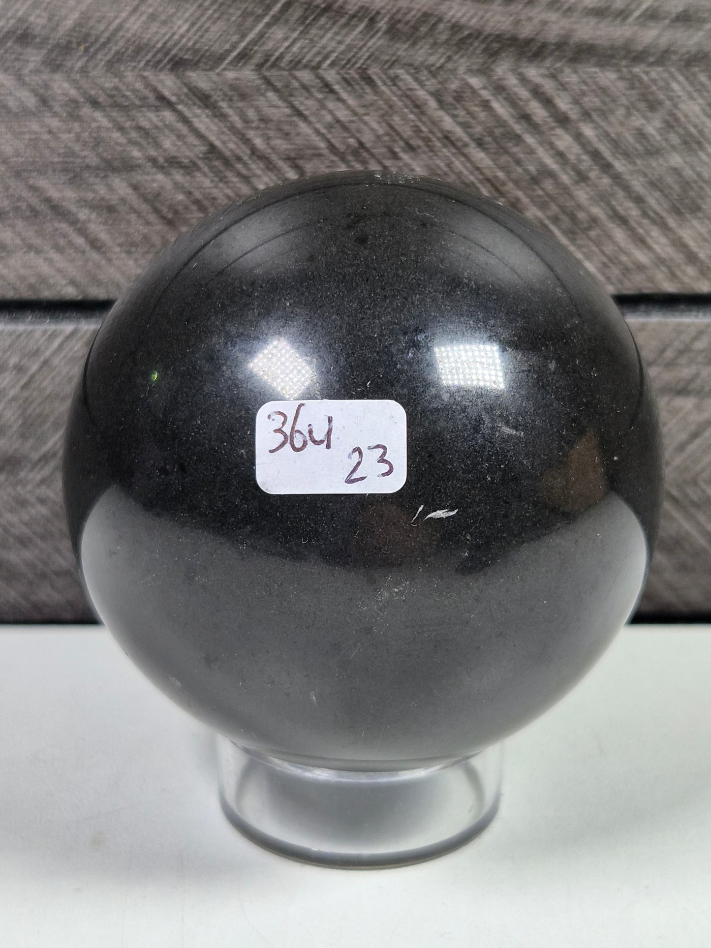 Zwarte Toermalijn bol 364 gram