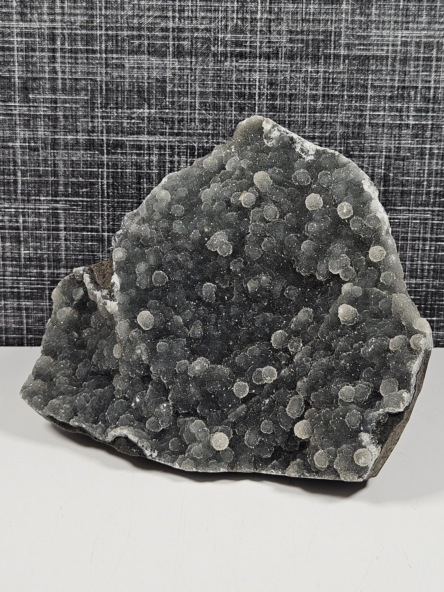 Chalcedoon op standvlak 912 gram