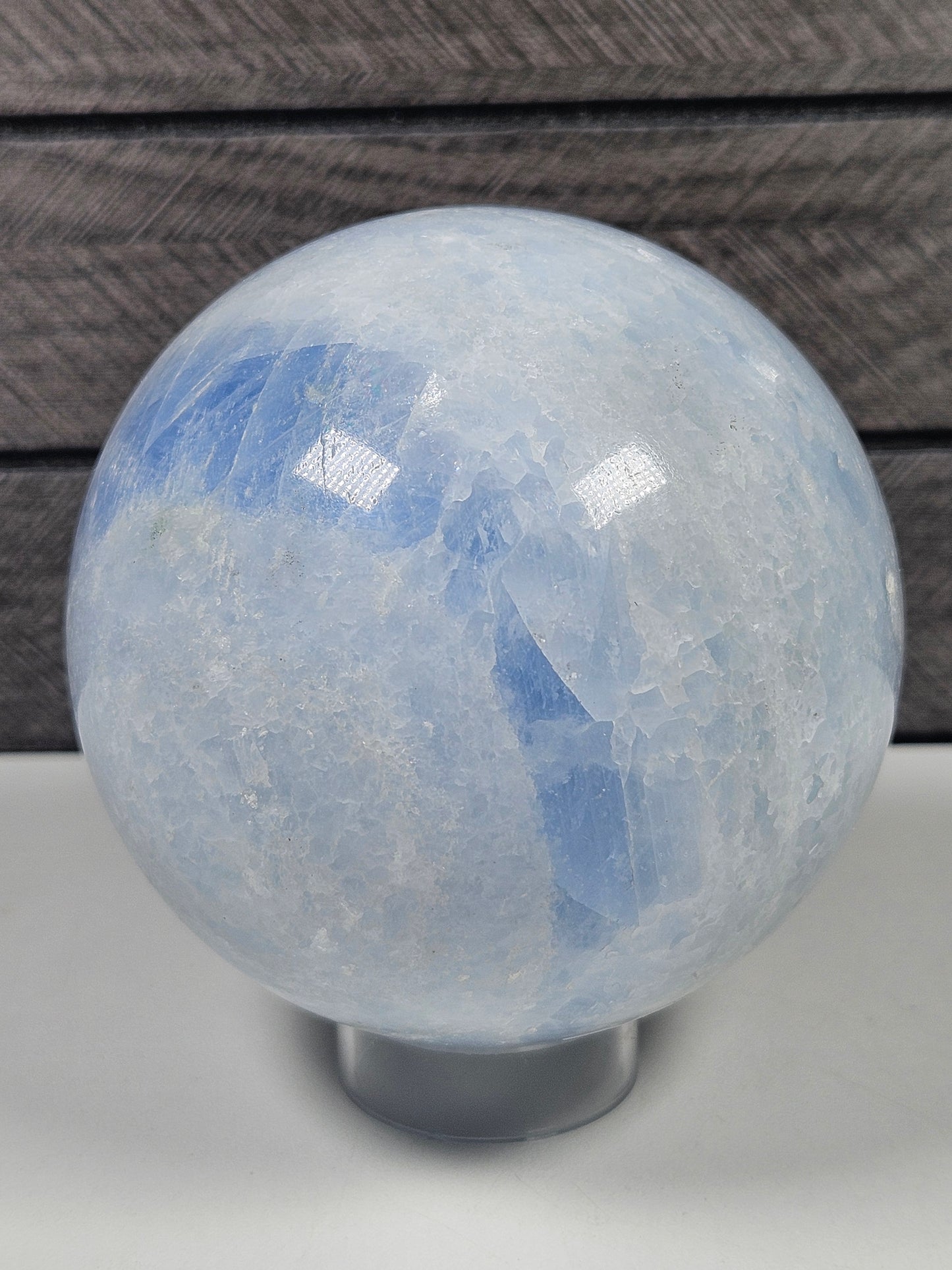 Blauwe calciet bol 824 gram