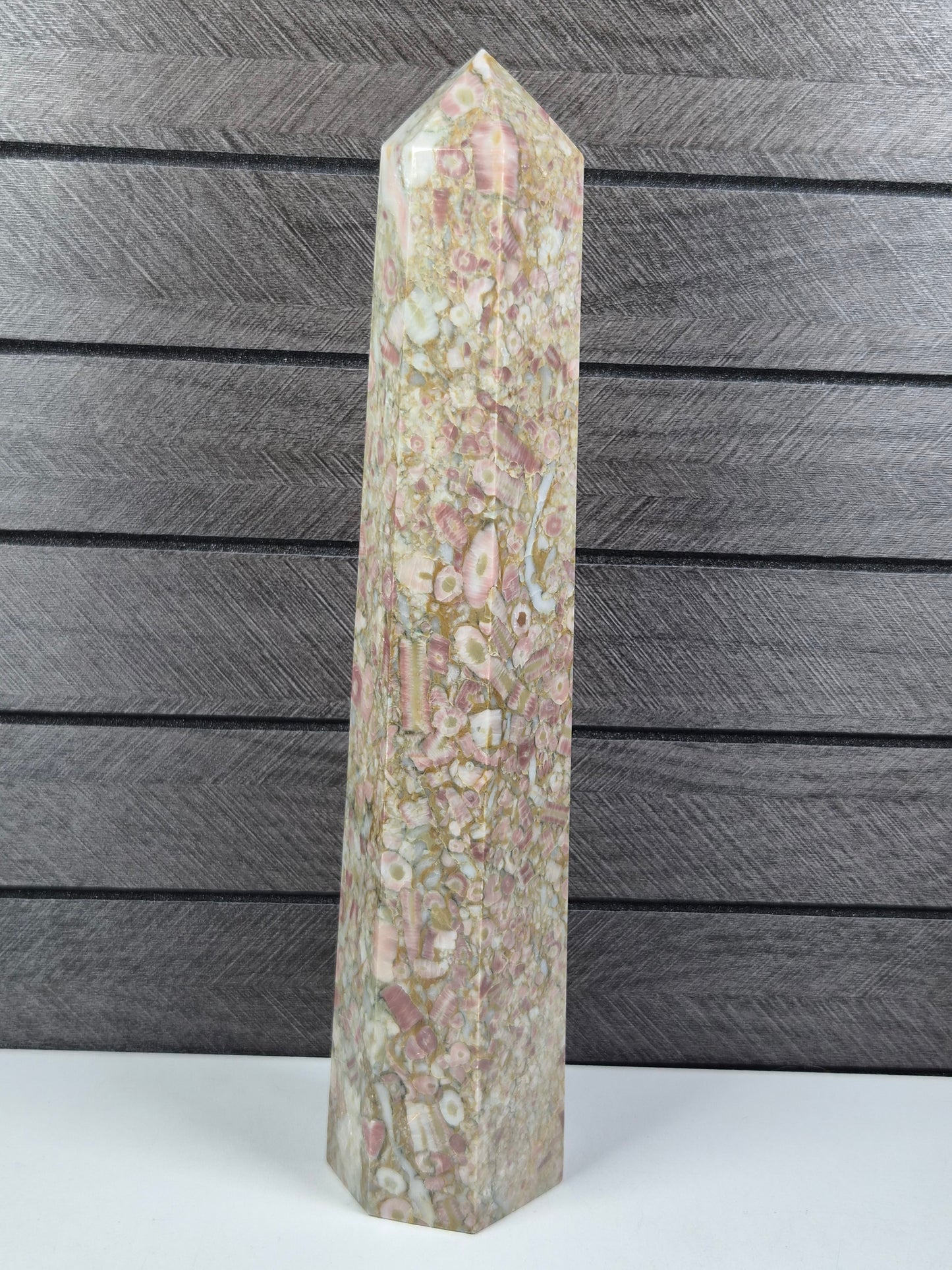 Fossiel Jaspis Toren 850 gram