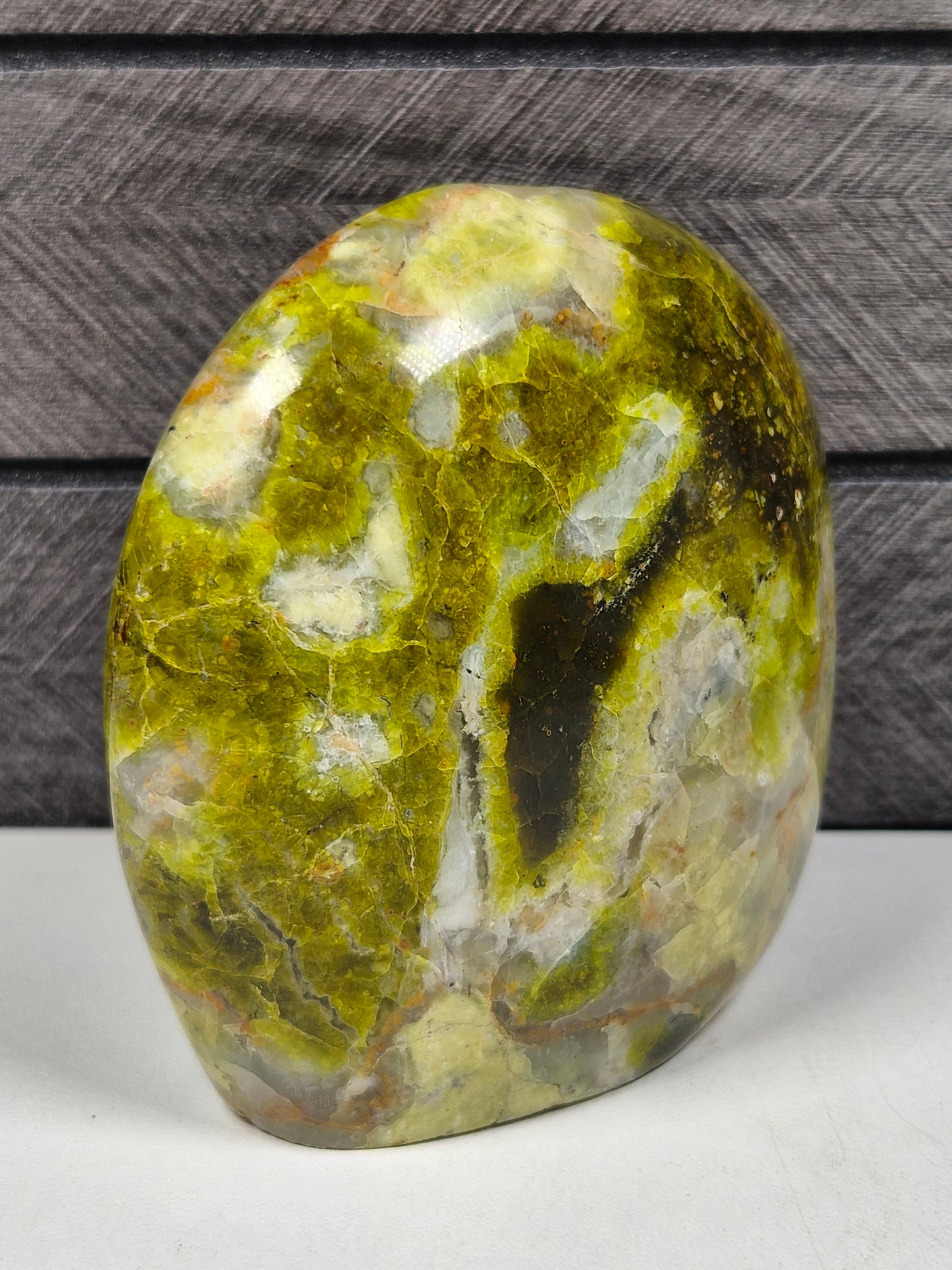 Groene Opaal Sculptuur 300 gram
