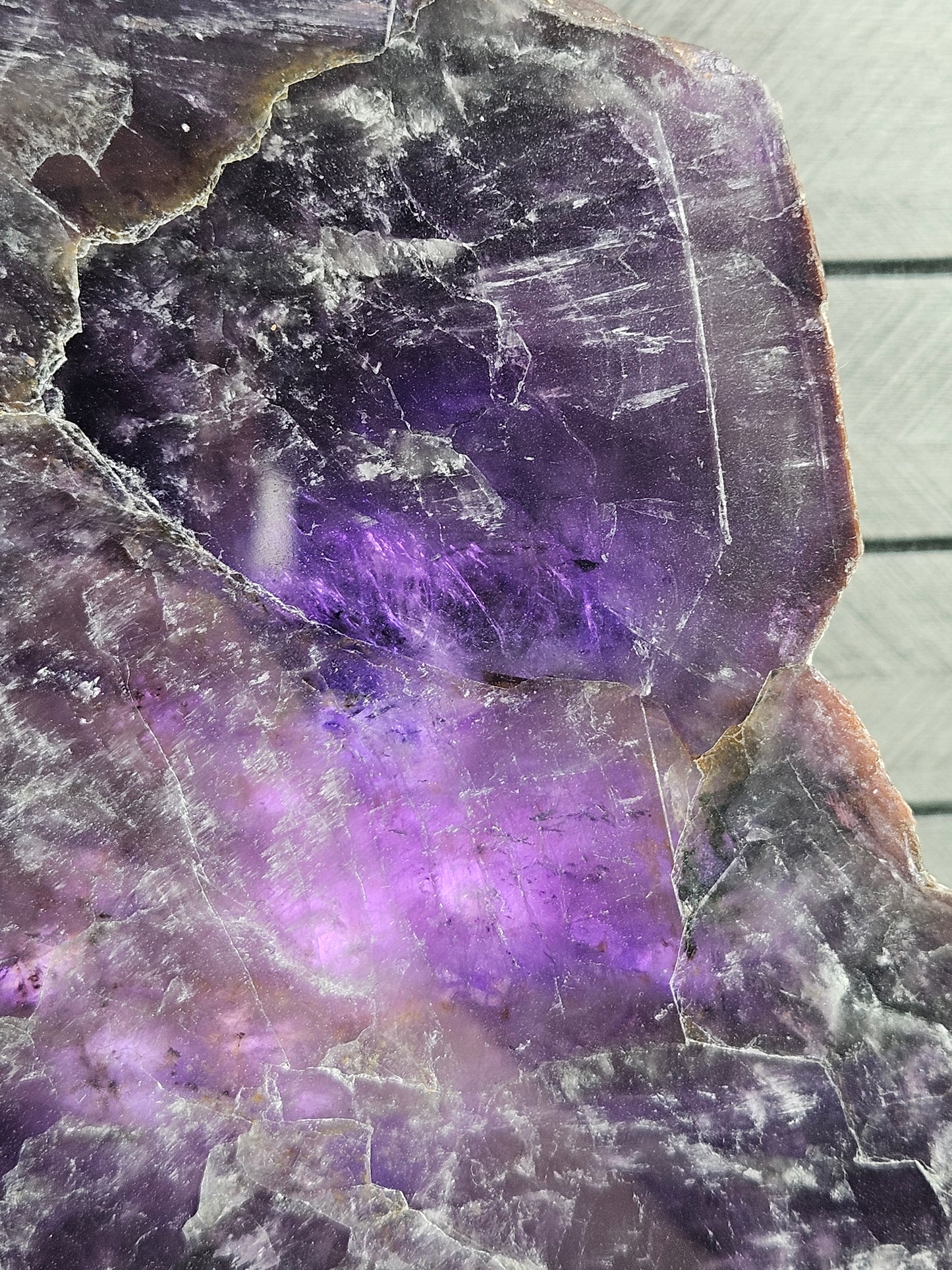Dream amethist slab 3000 gram