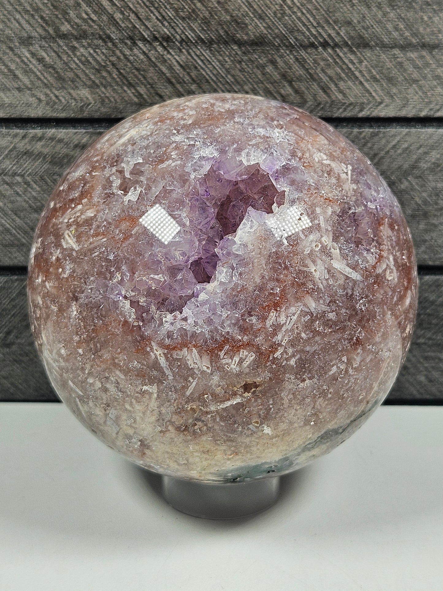 Roze amethist bol 1210 gram