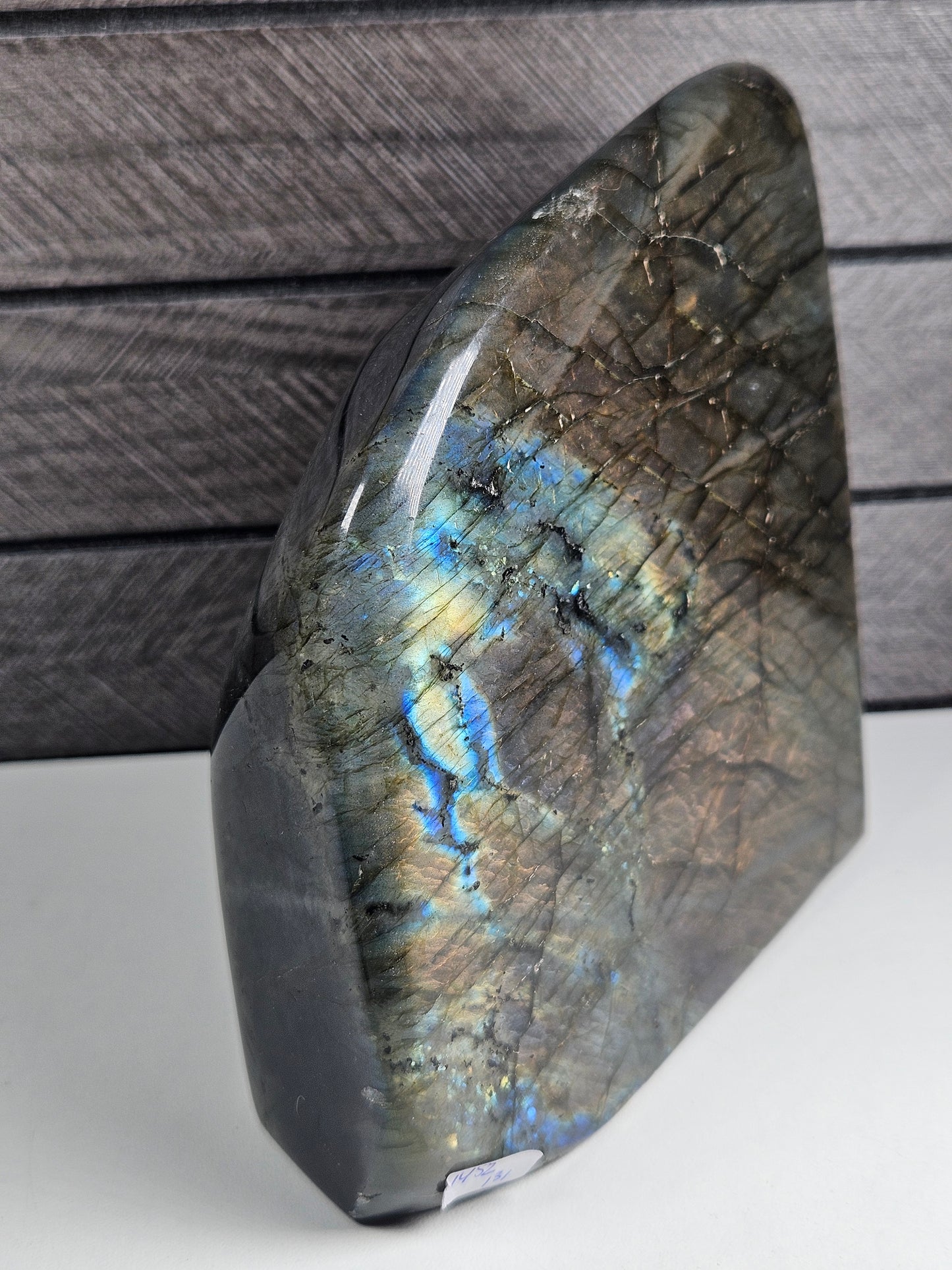 Labradoriet sculptuur 1452 gram