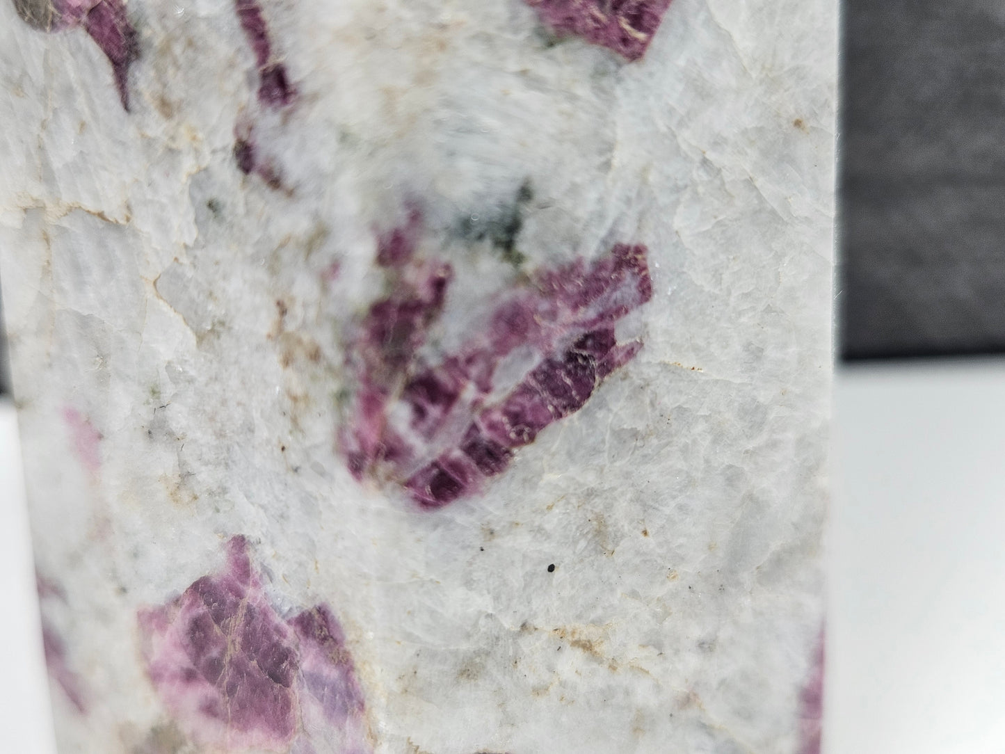Roze Toermalijn toren 443 gram