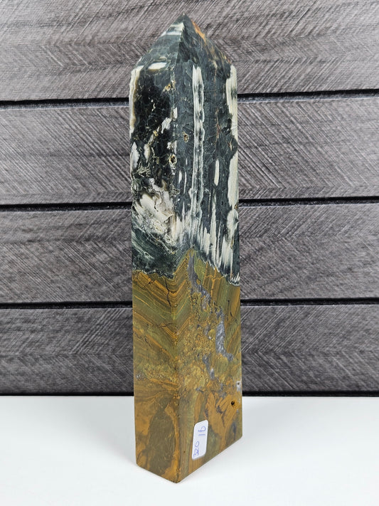 Oceaan jaspis toren 320 gram