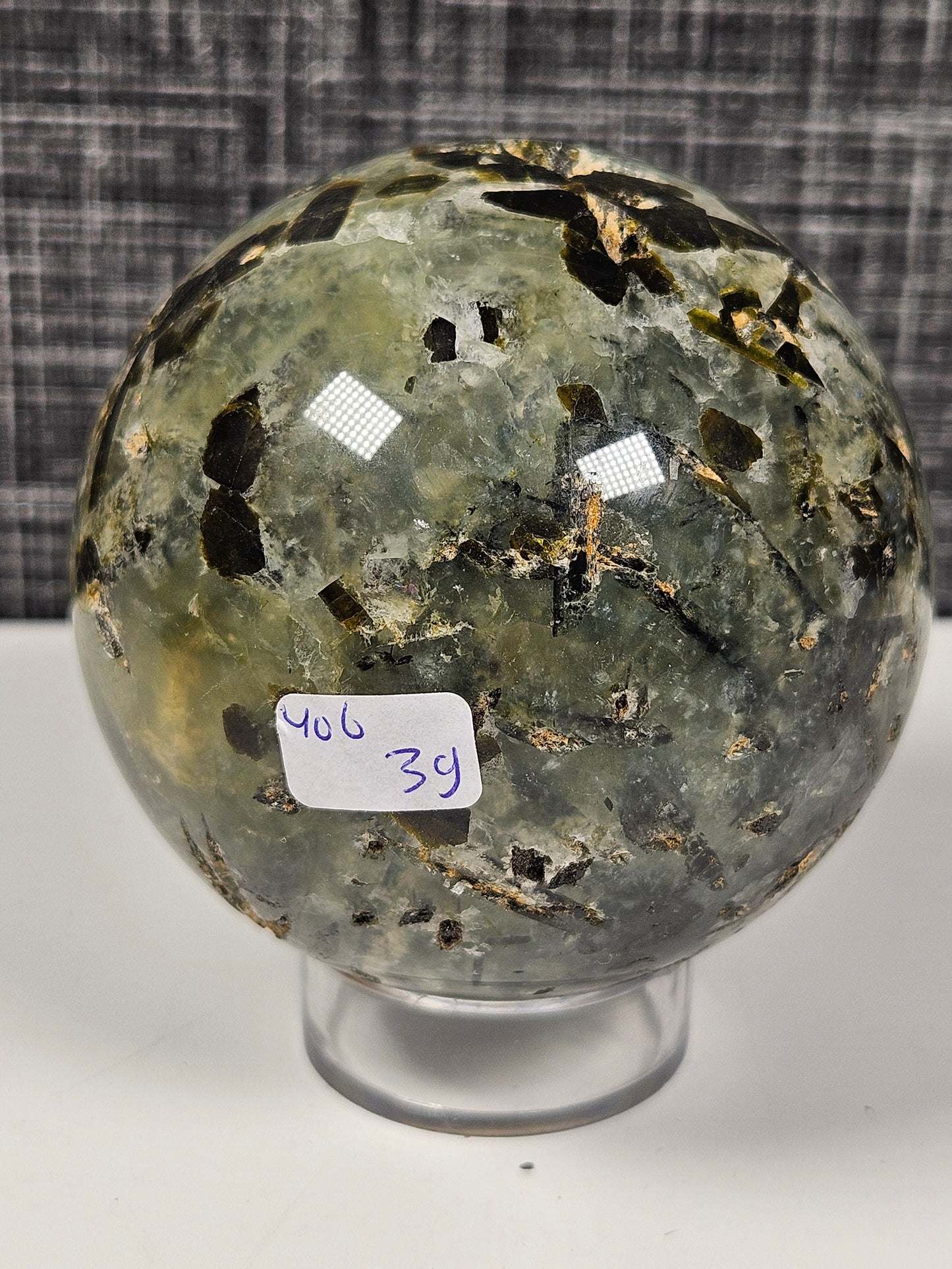 Prehniet bol 406 gram
