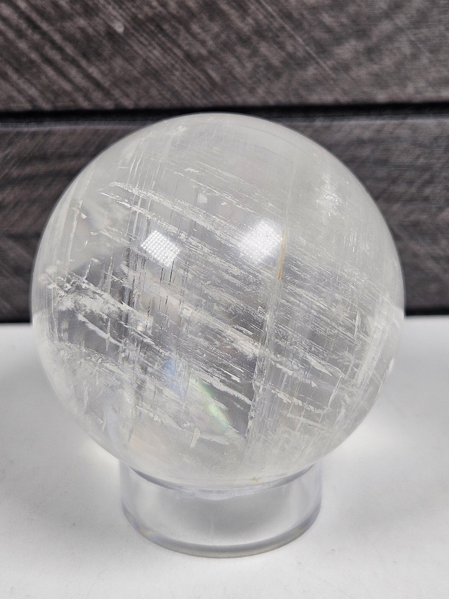 Optisch calciet bol 226 gram