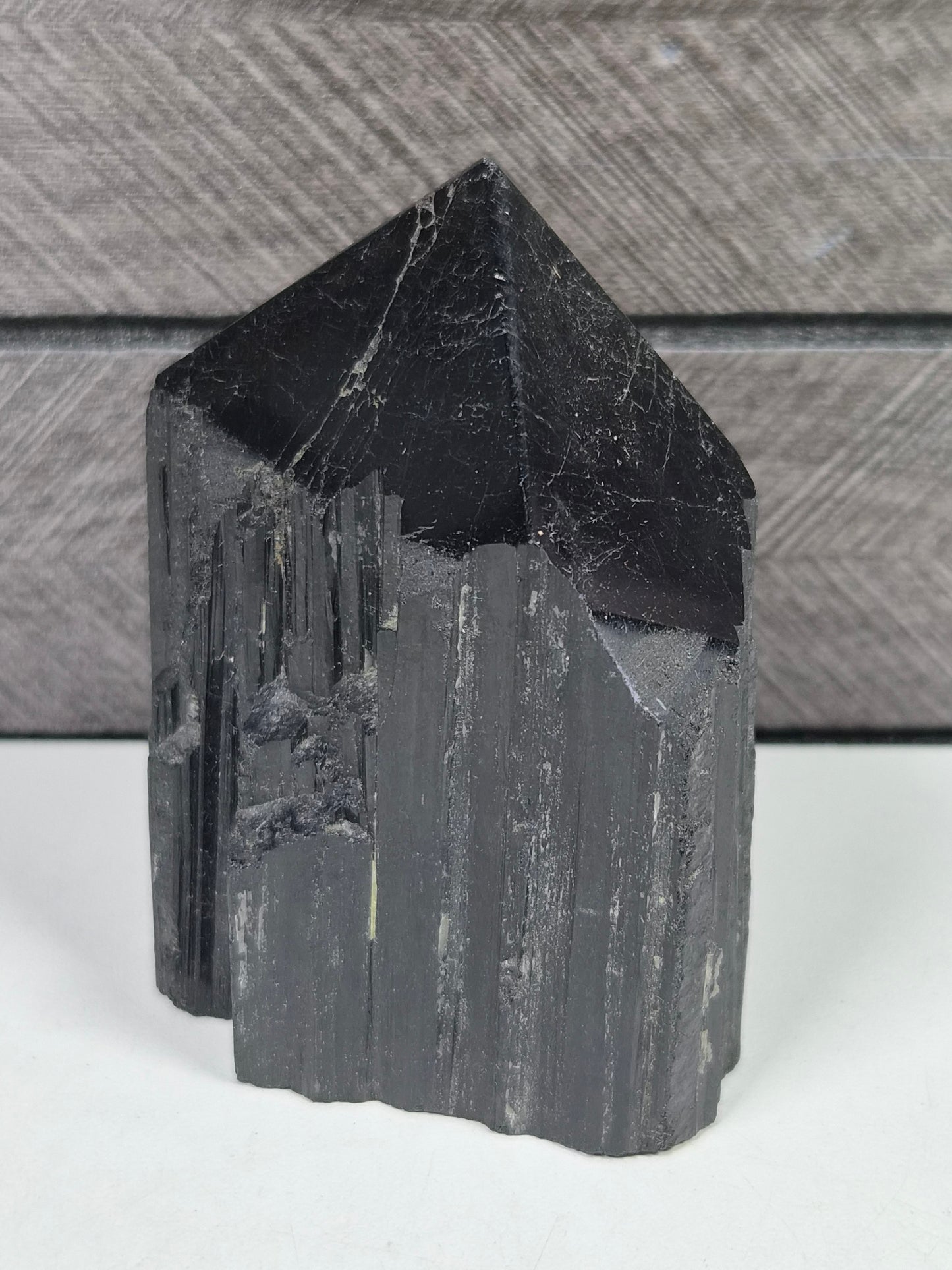 Zwarte Toermalijn toren 276 gram