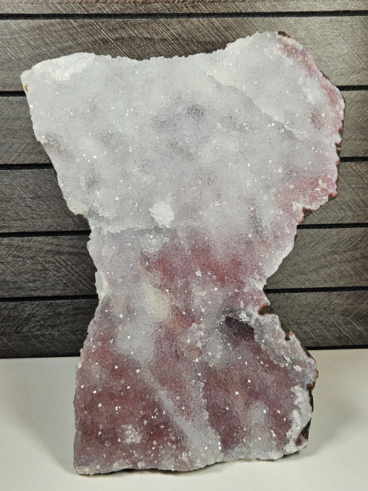 Roze chalcedoon op standvlak 2132 gram