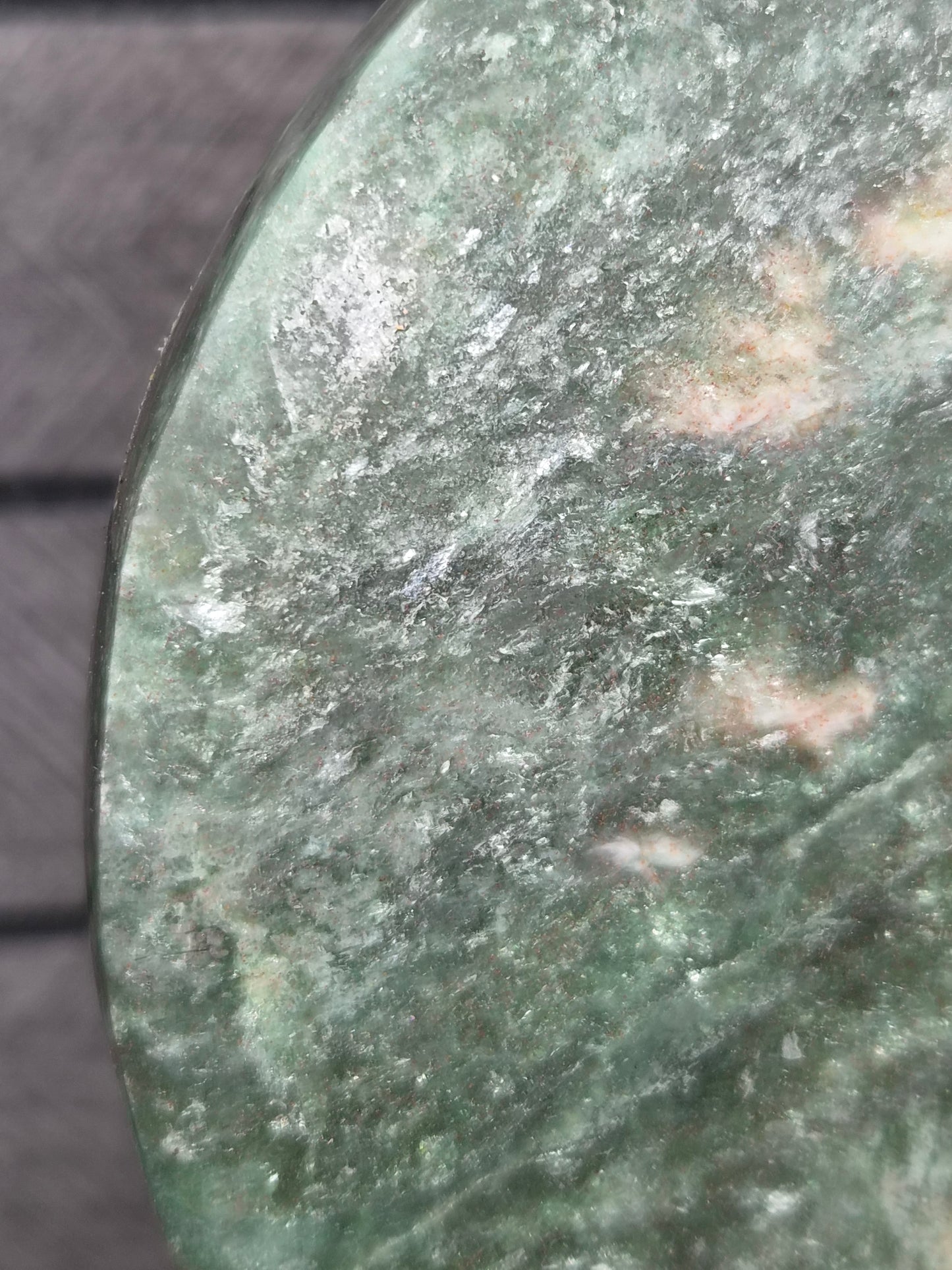 Groene Mica Maan op standaard nr11