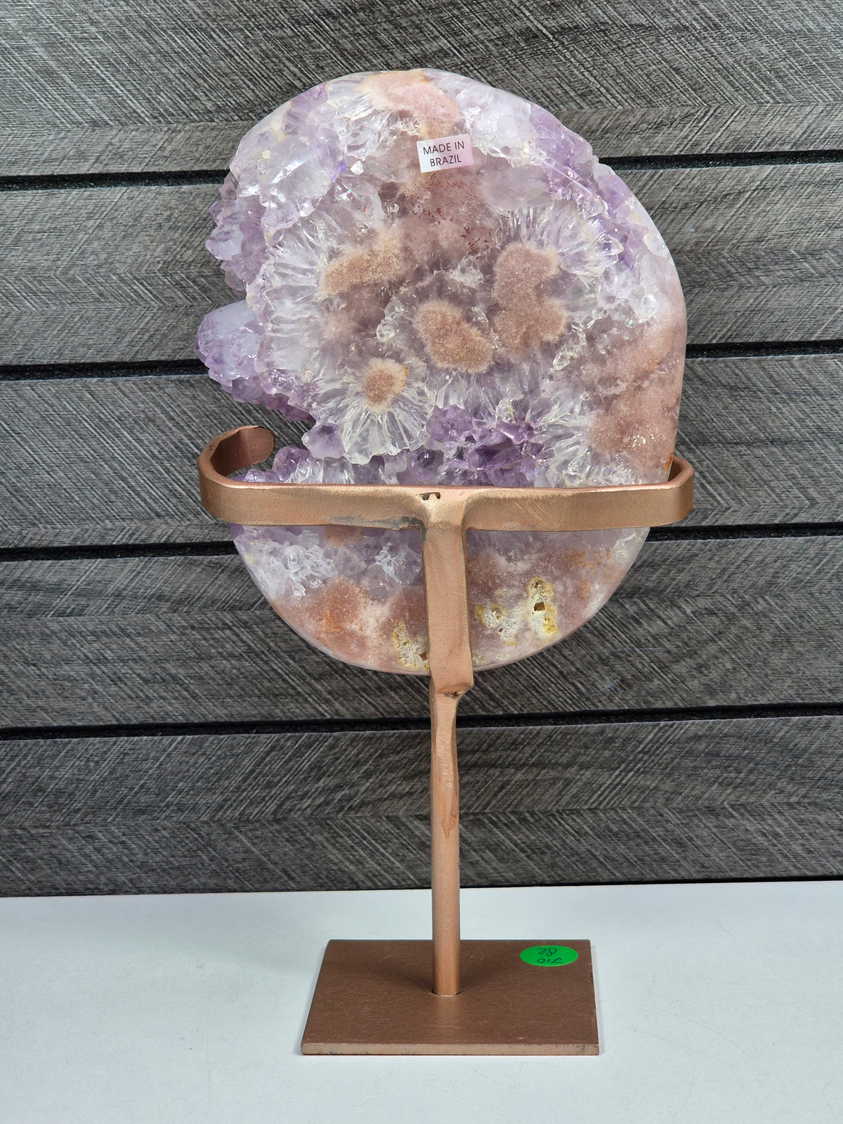 Roze Amethist op Standaard 710 gram