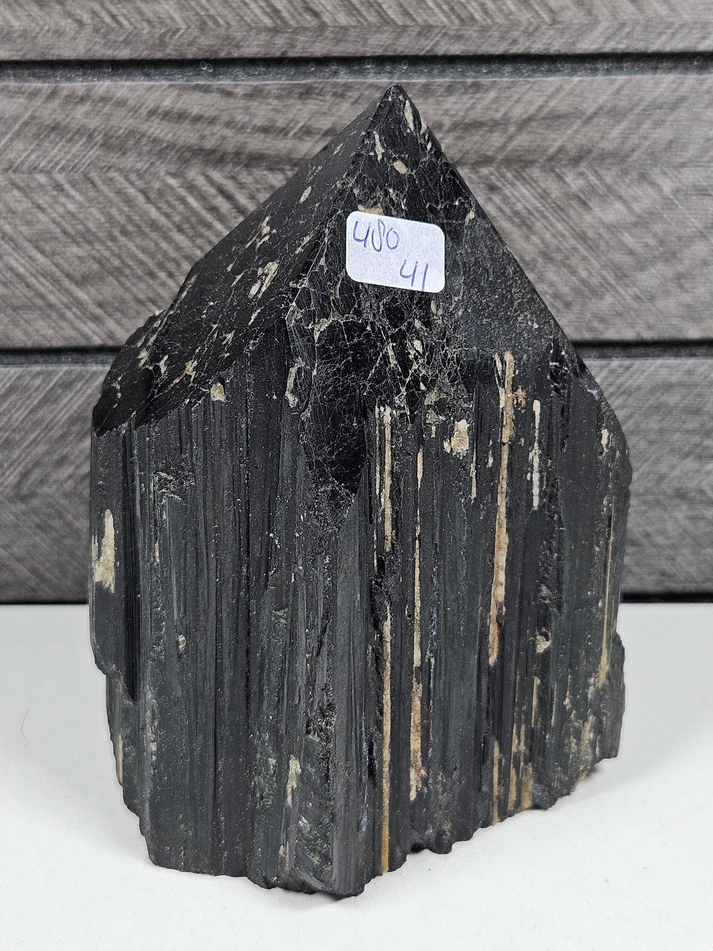 Zwarte toermalijn toren 480 gram