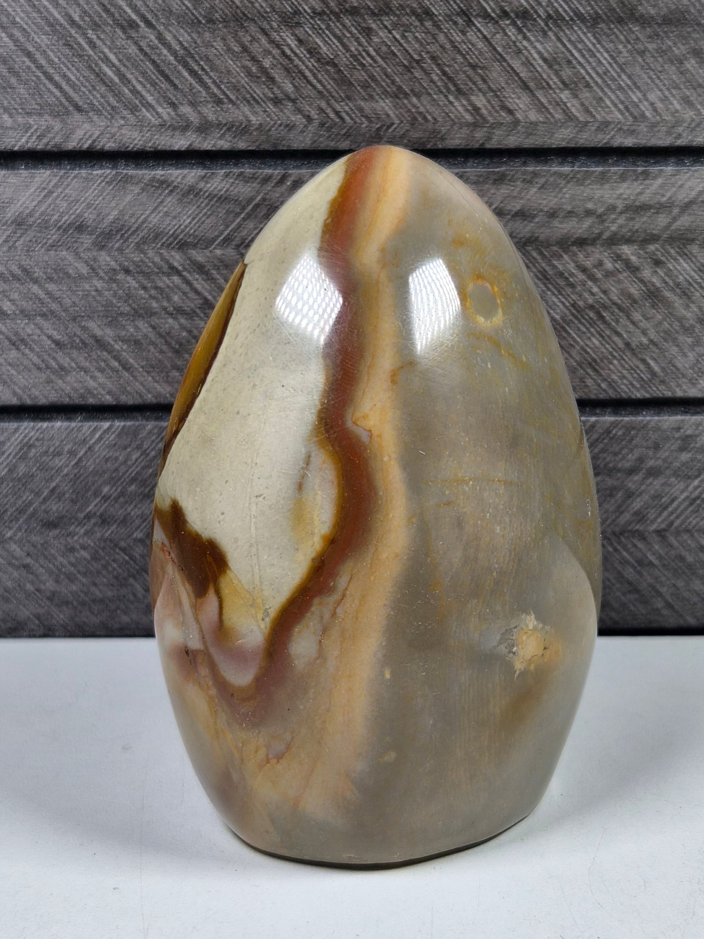 Polychroom Jaspis sculptuur 550 gram