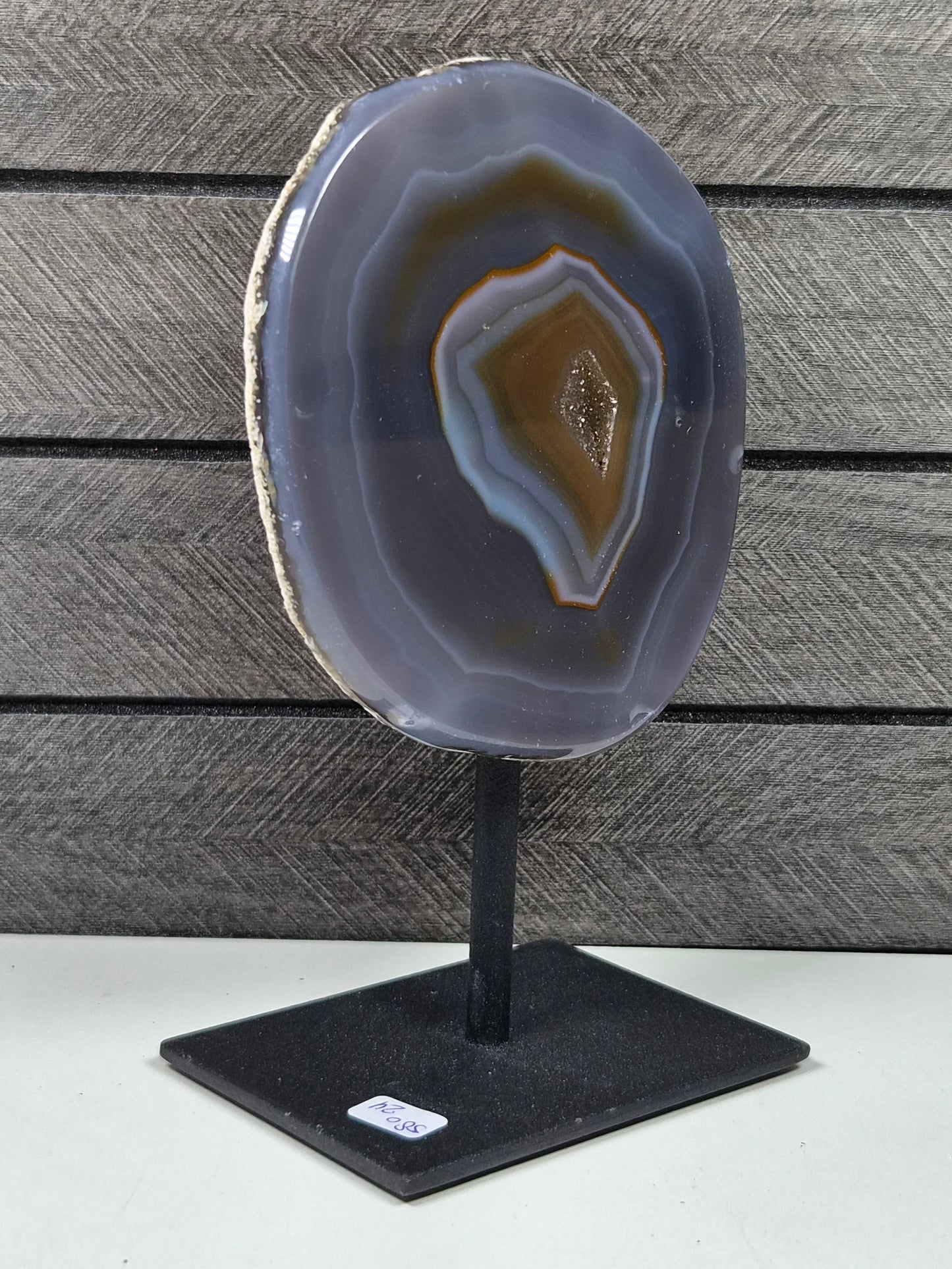 Agaat Geode op standaard 580 gram