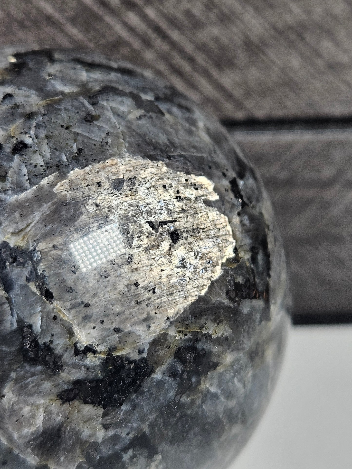 Larvikiet bol 456 gram