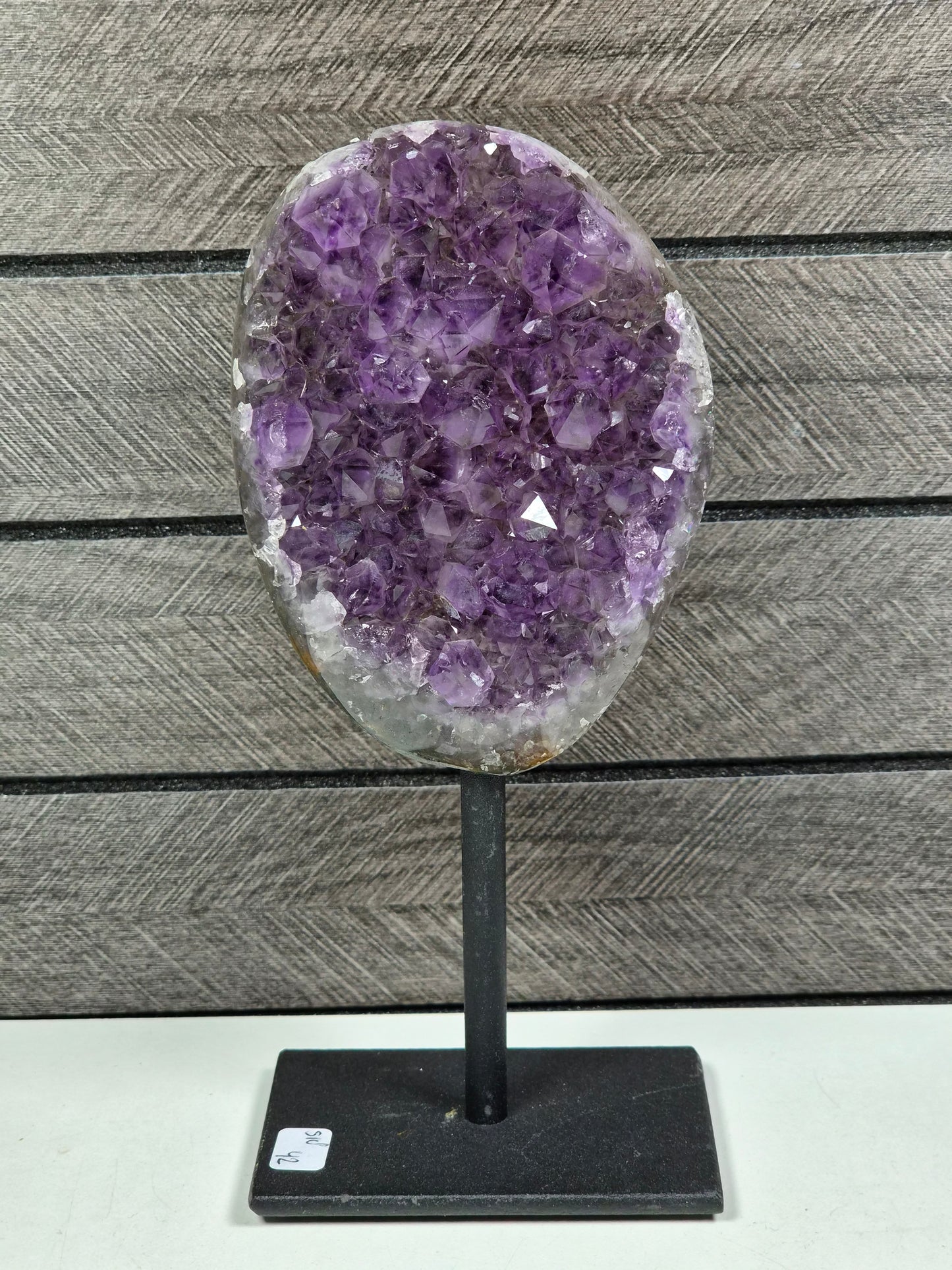 Amethist Ruw op Standaard 518 gram