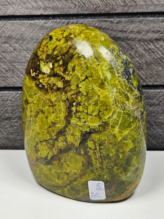 Groene opaal sculptuur 416 gram