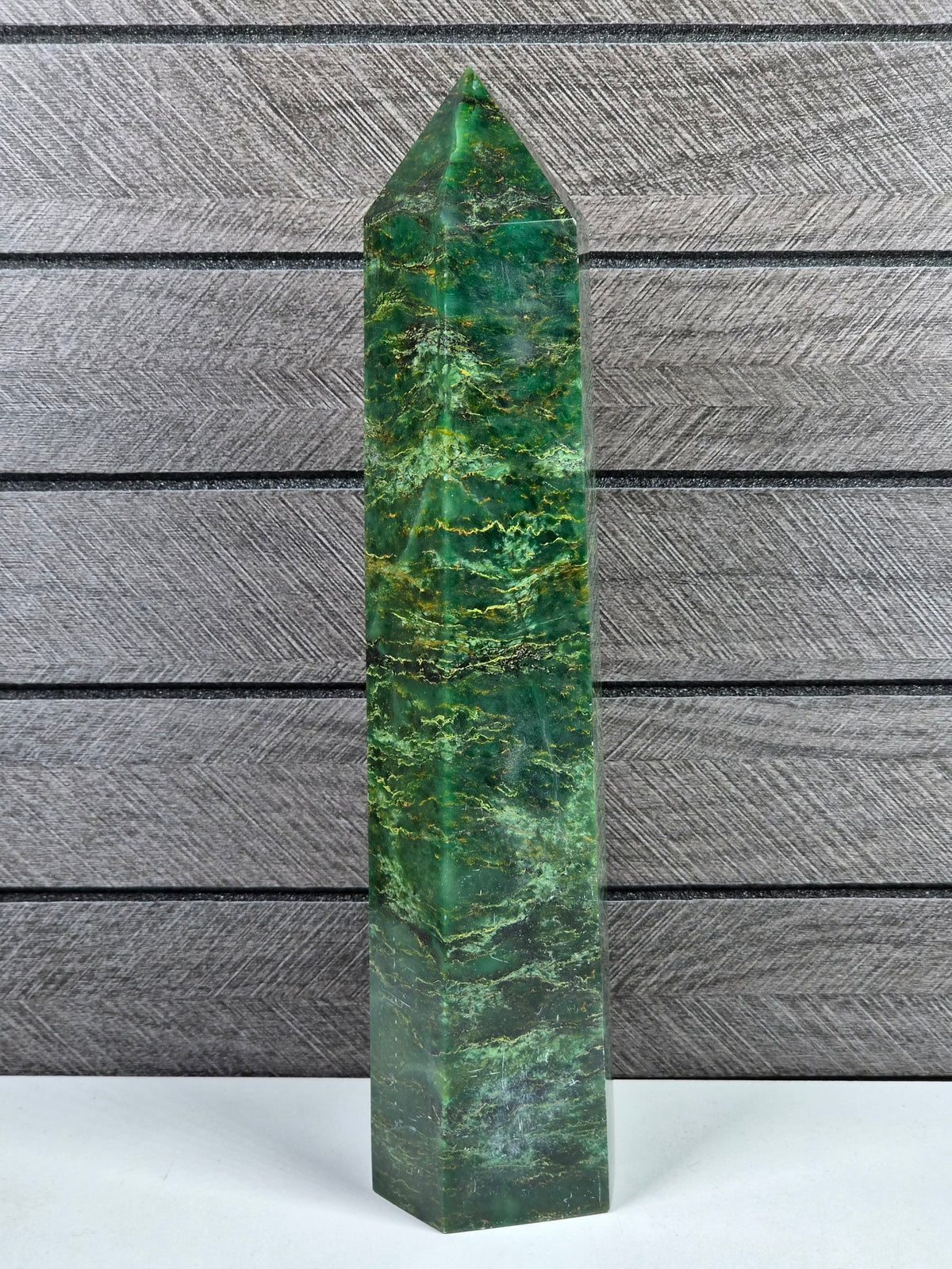 Emerald Toren 876 gram