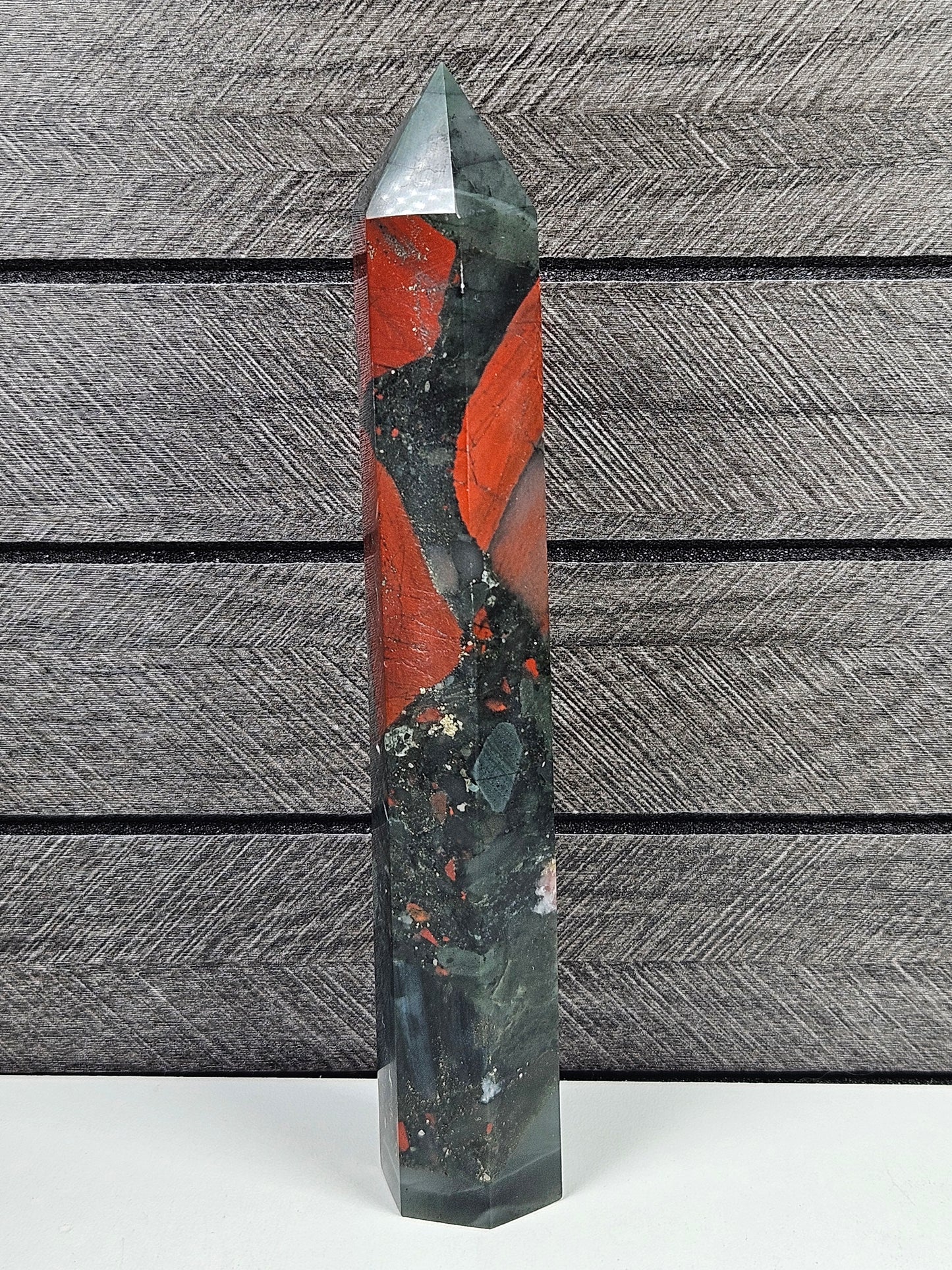 Afrikaanse bloedsteen toren 208 gram