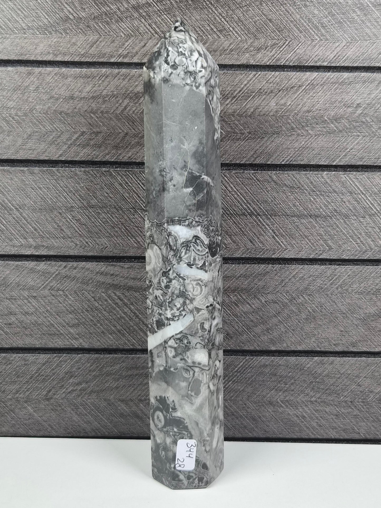 Fossiel Jaspis Toren 344 gram