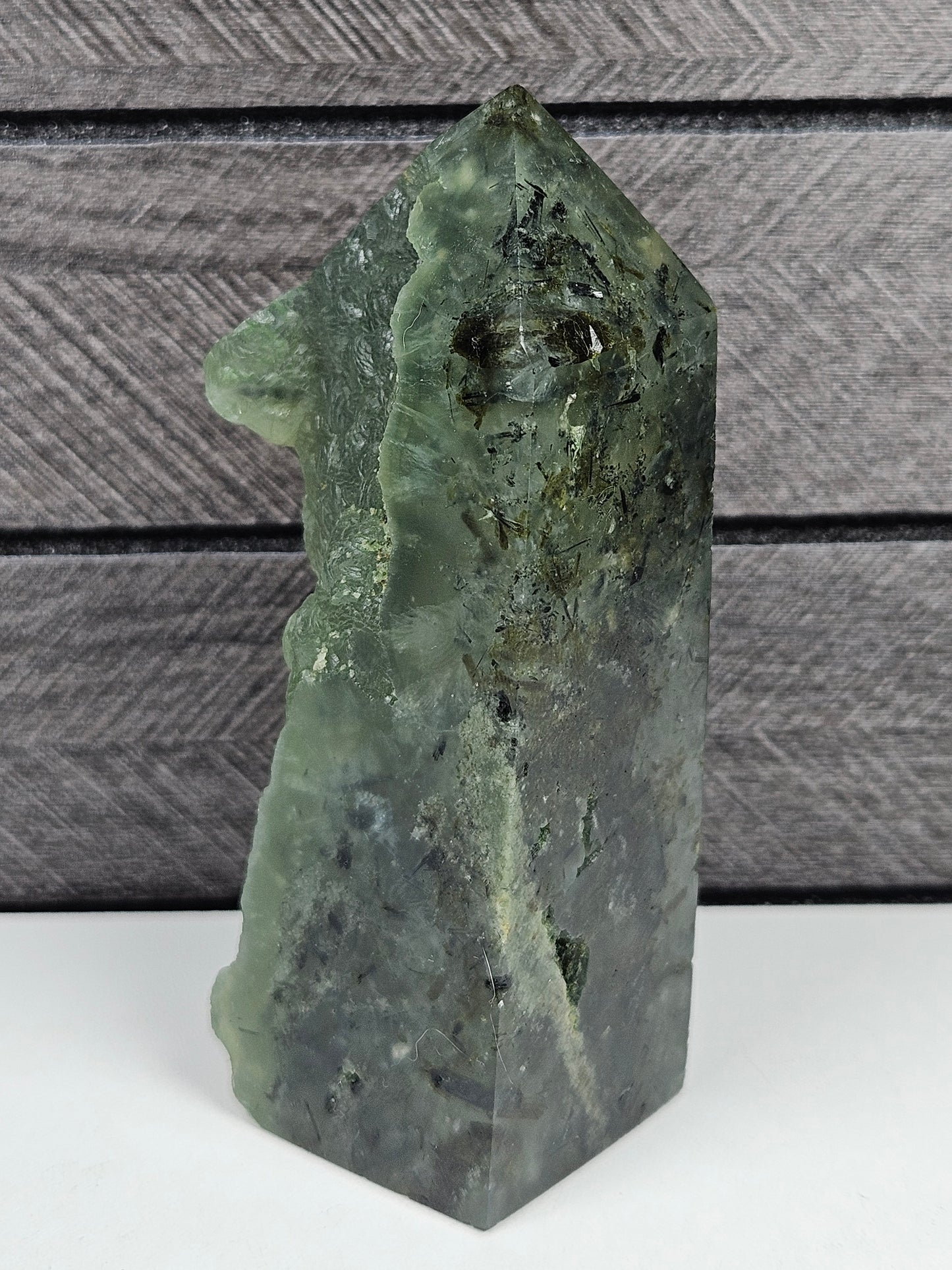 Prehniet toren 231 gram