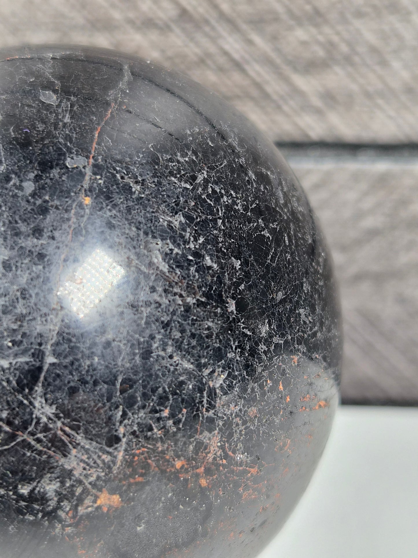Zwarte Toermalijn bol 416 gram