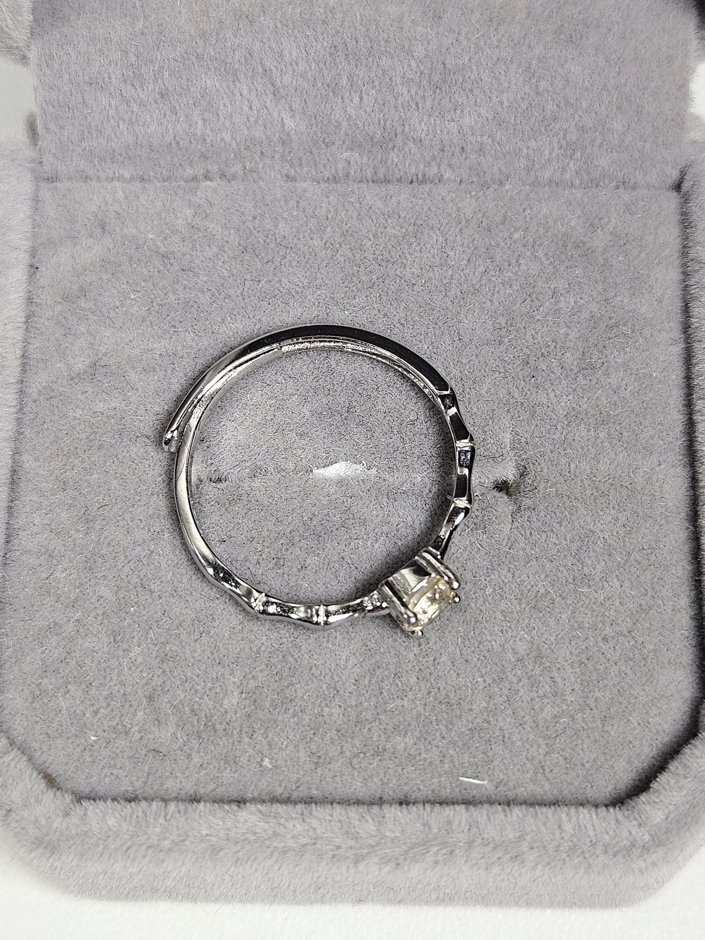 Bergkristal s925(zilver) verstelbare ring nr39